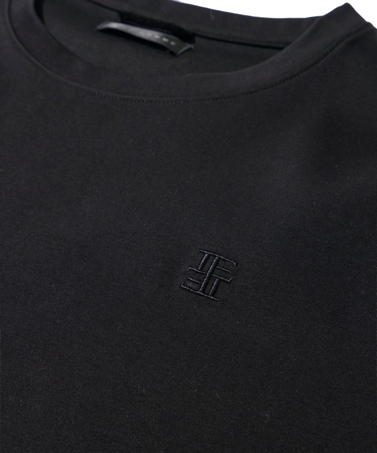 モクロディクルーネックTシャツ