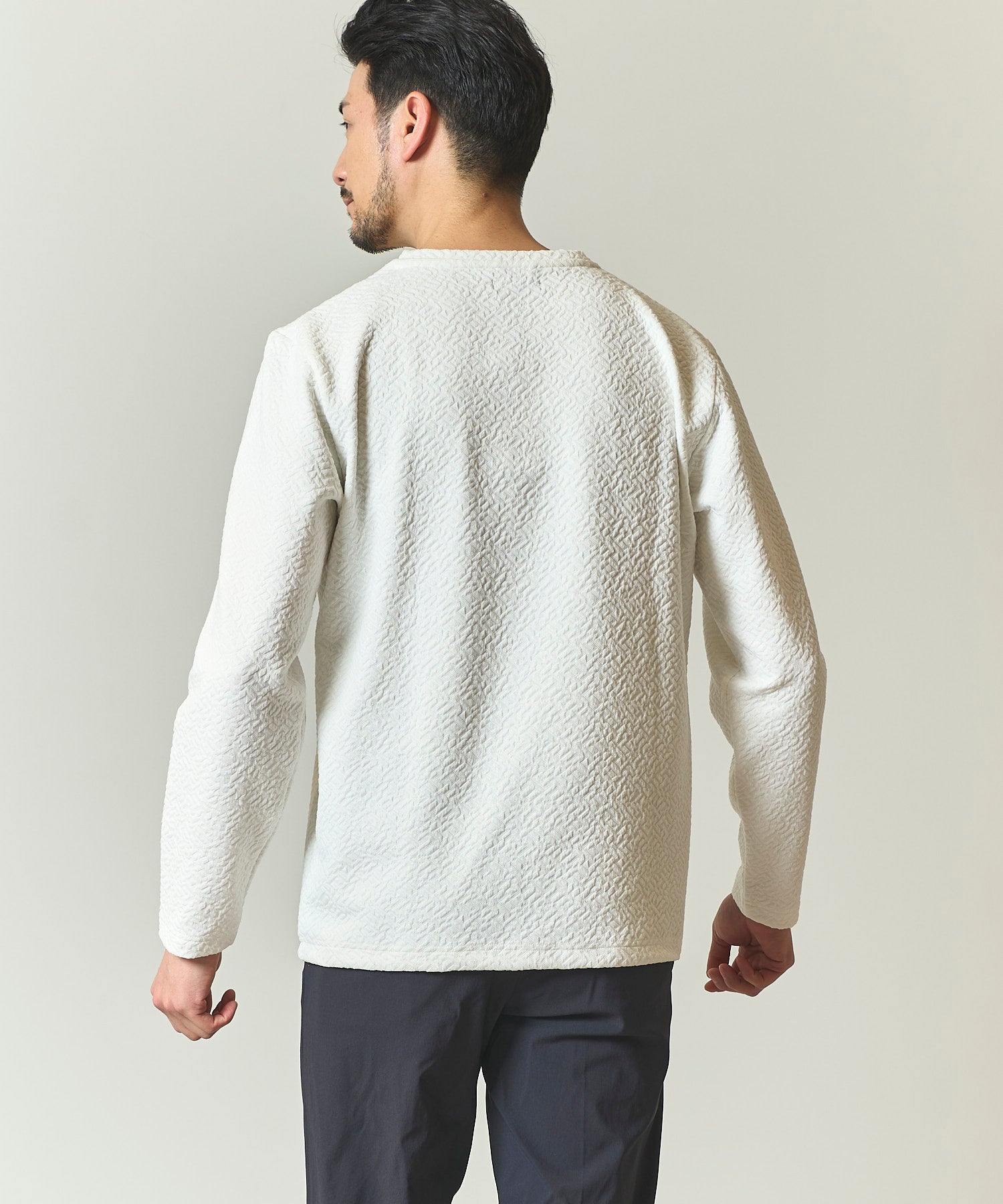 ホワイト model:177㎝ 着用サイズ:L