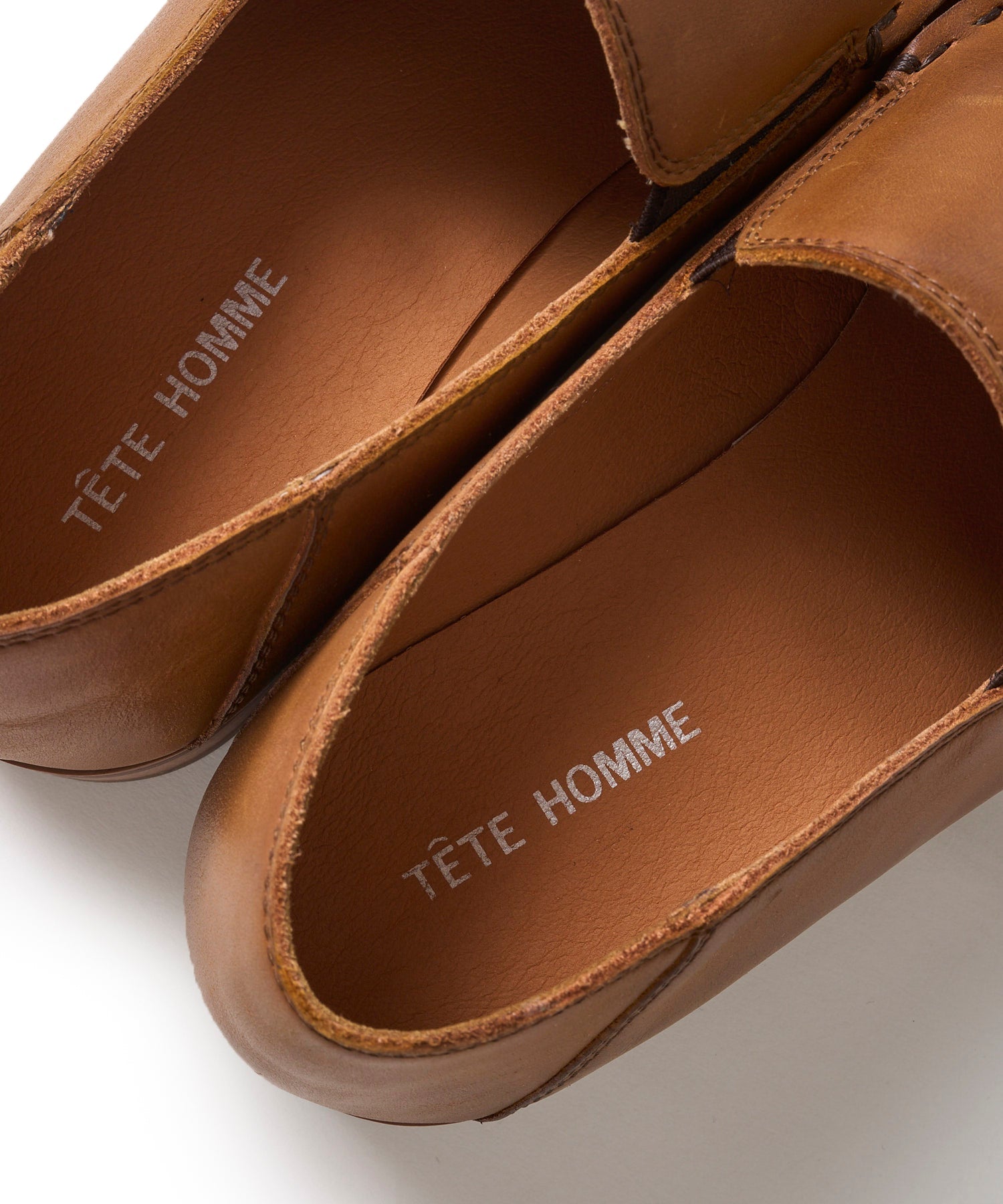 レザースリッポン