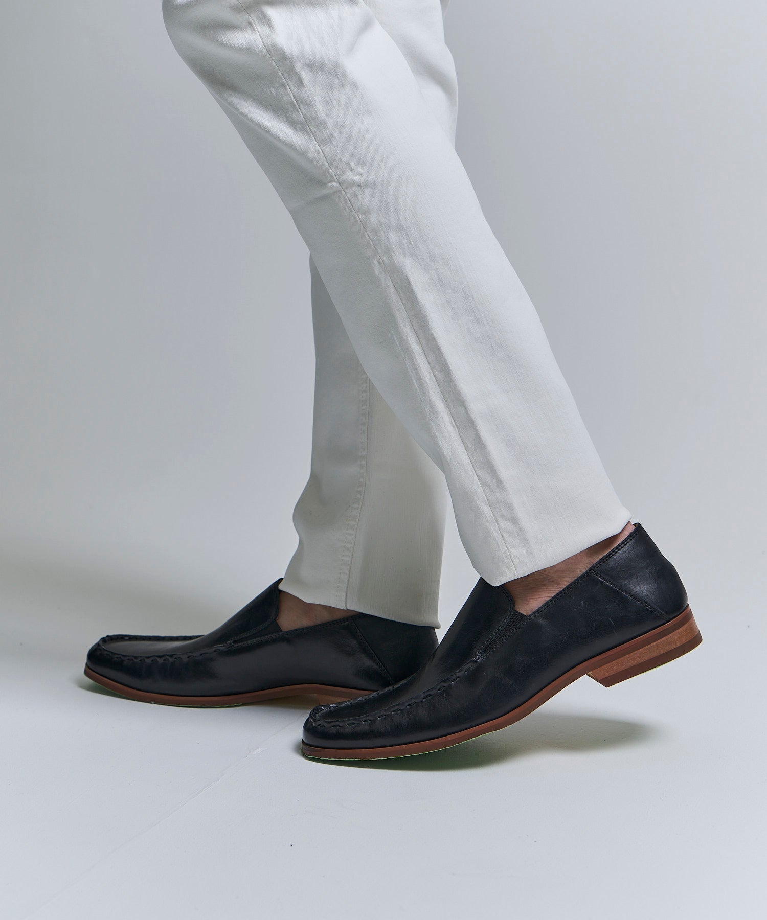 レザースリッポン