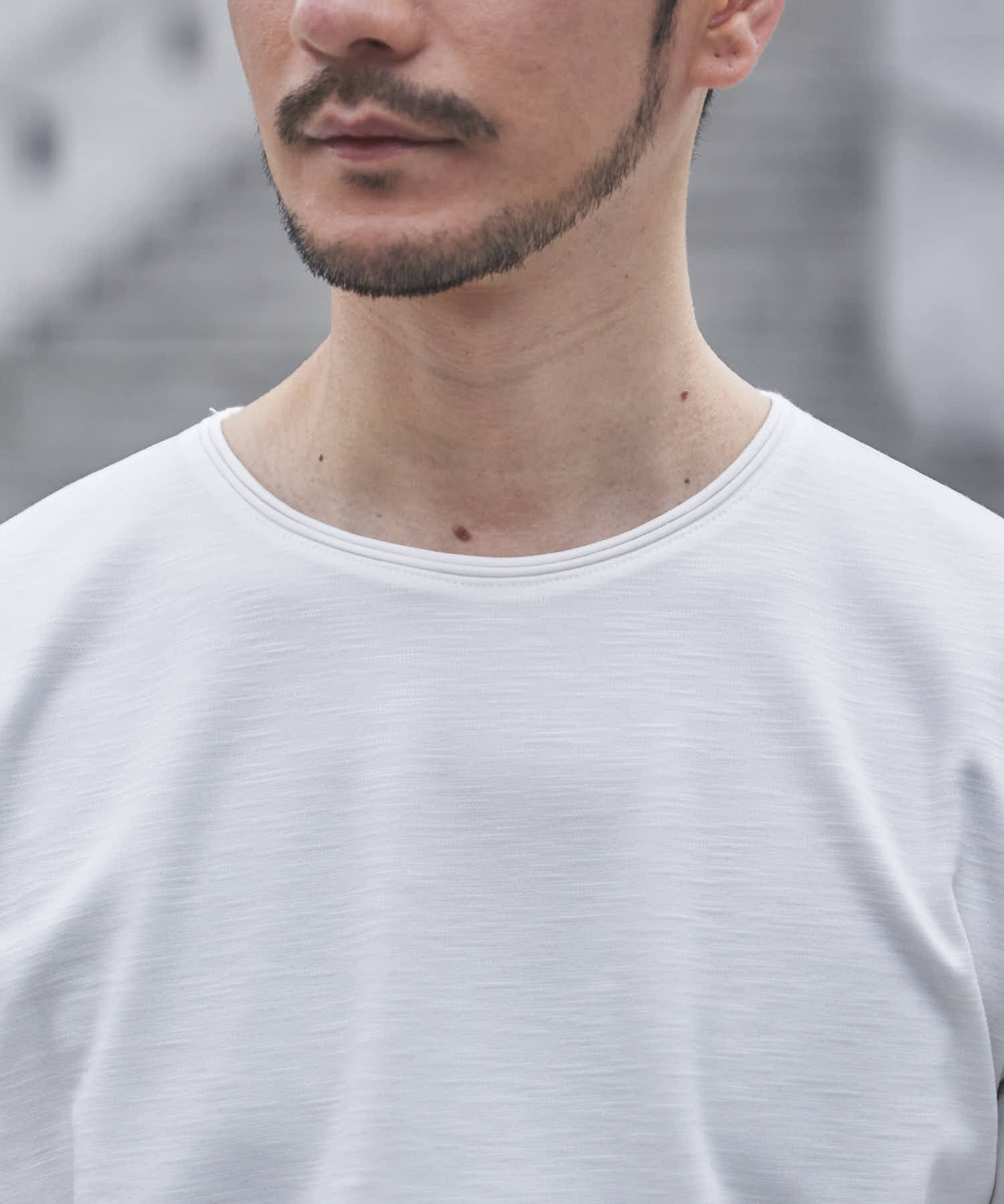 メランジクルーネックTシャツ