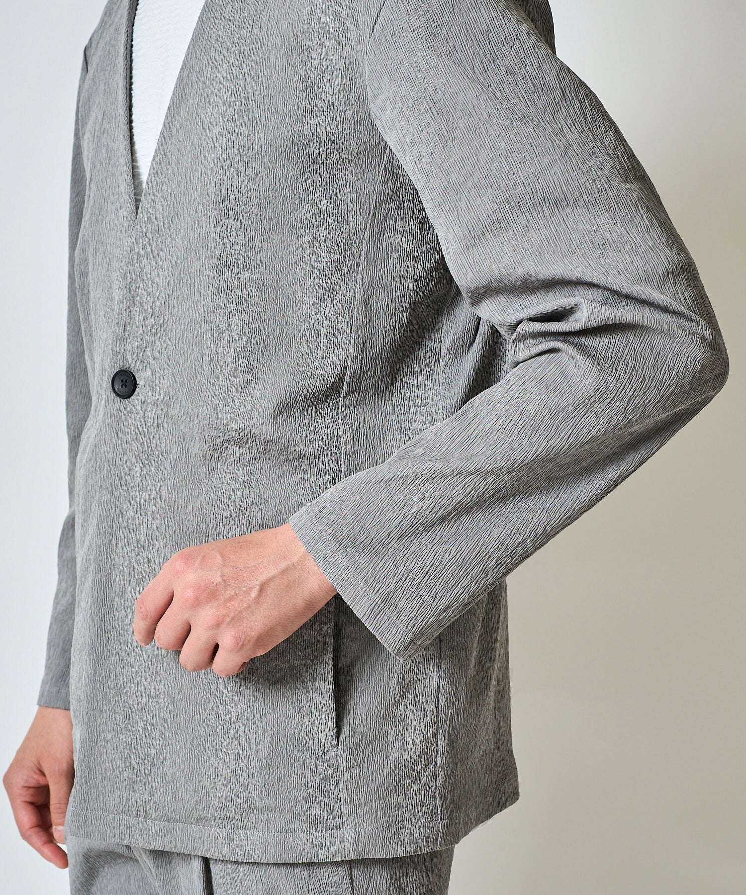 楊柳ストレッチノーカラージャケット