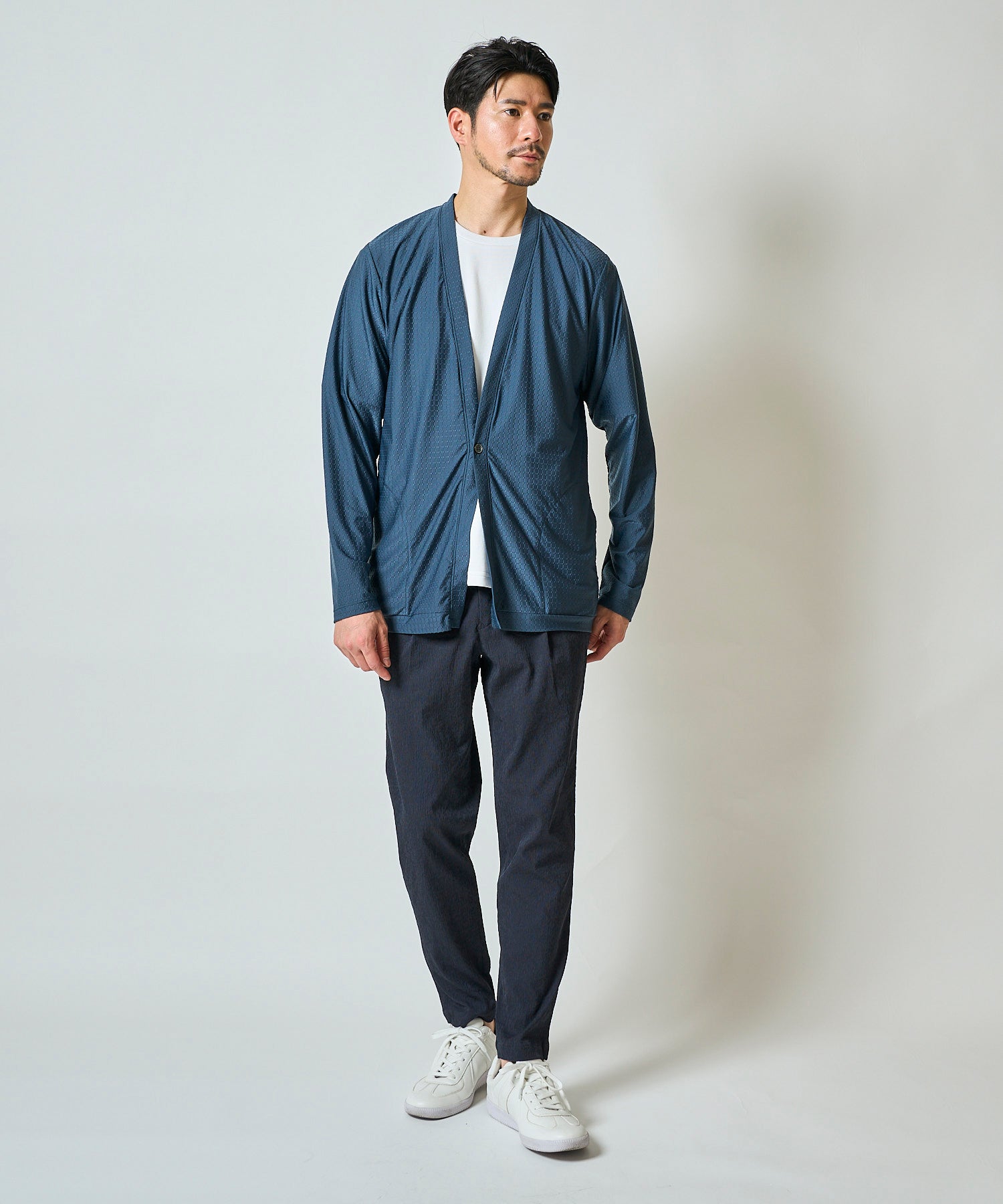 ストレッチナイロンカーディガン