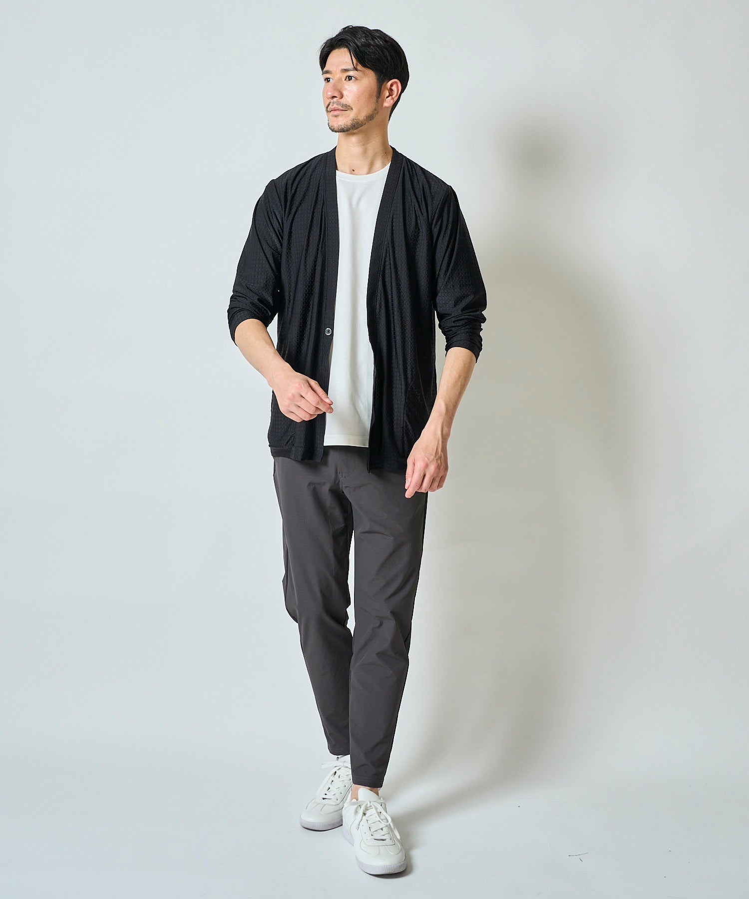 ストレッチナイロンカーディガン