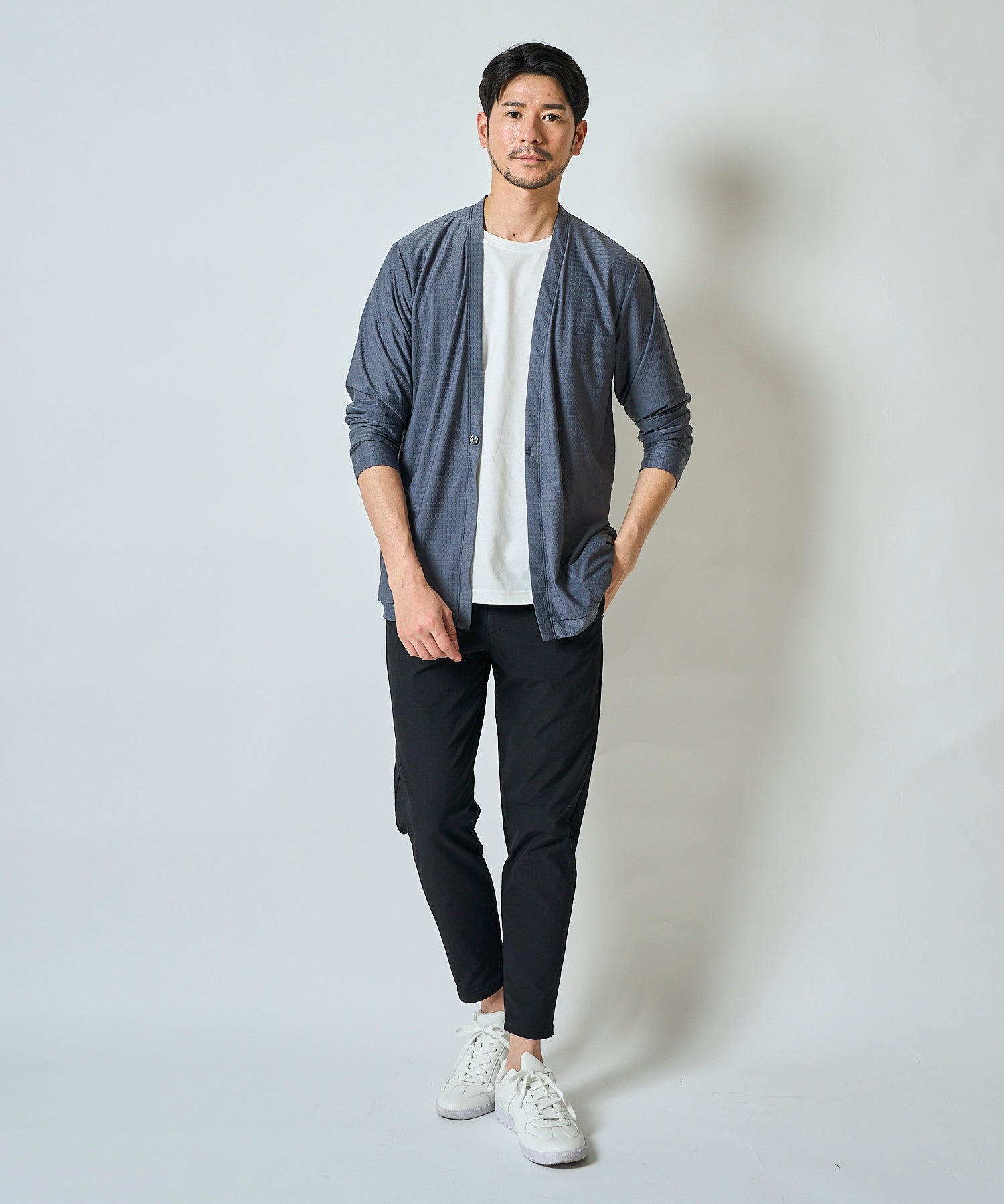 ストレッチナイロンカーディガン