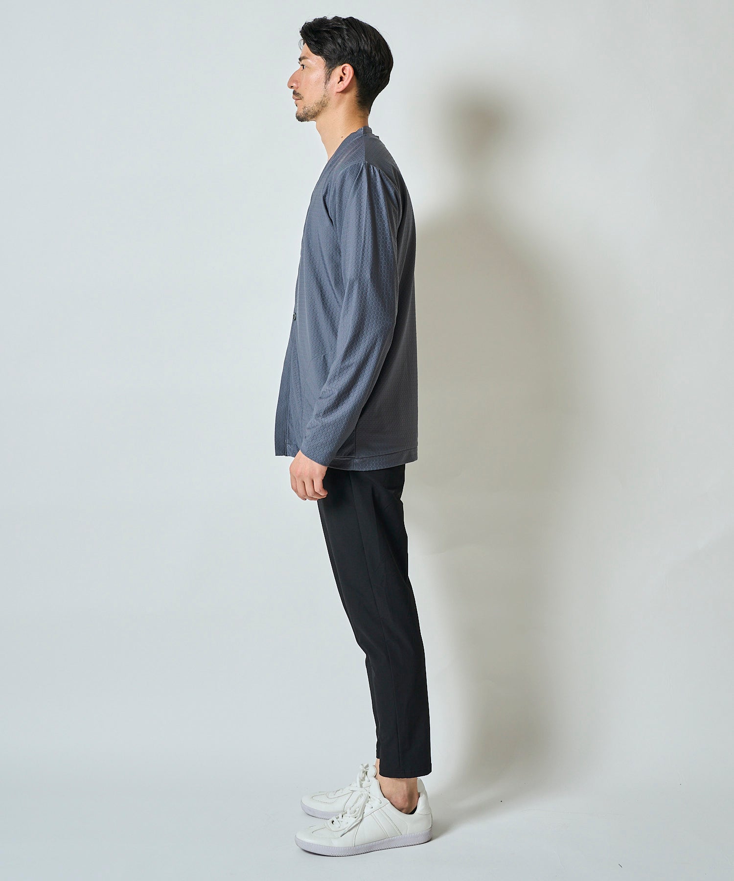 ストレッチナイロンカーディガン