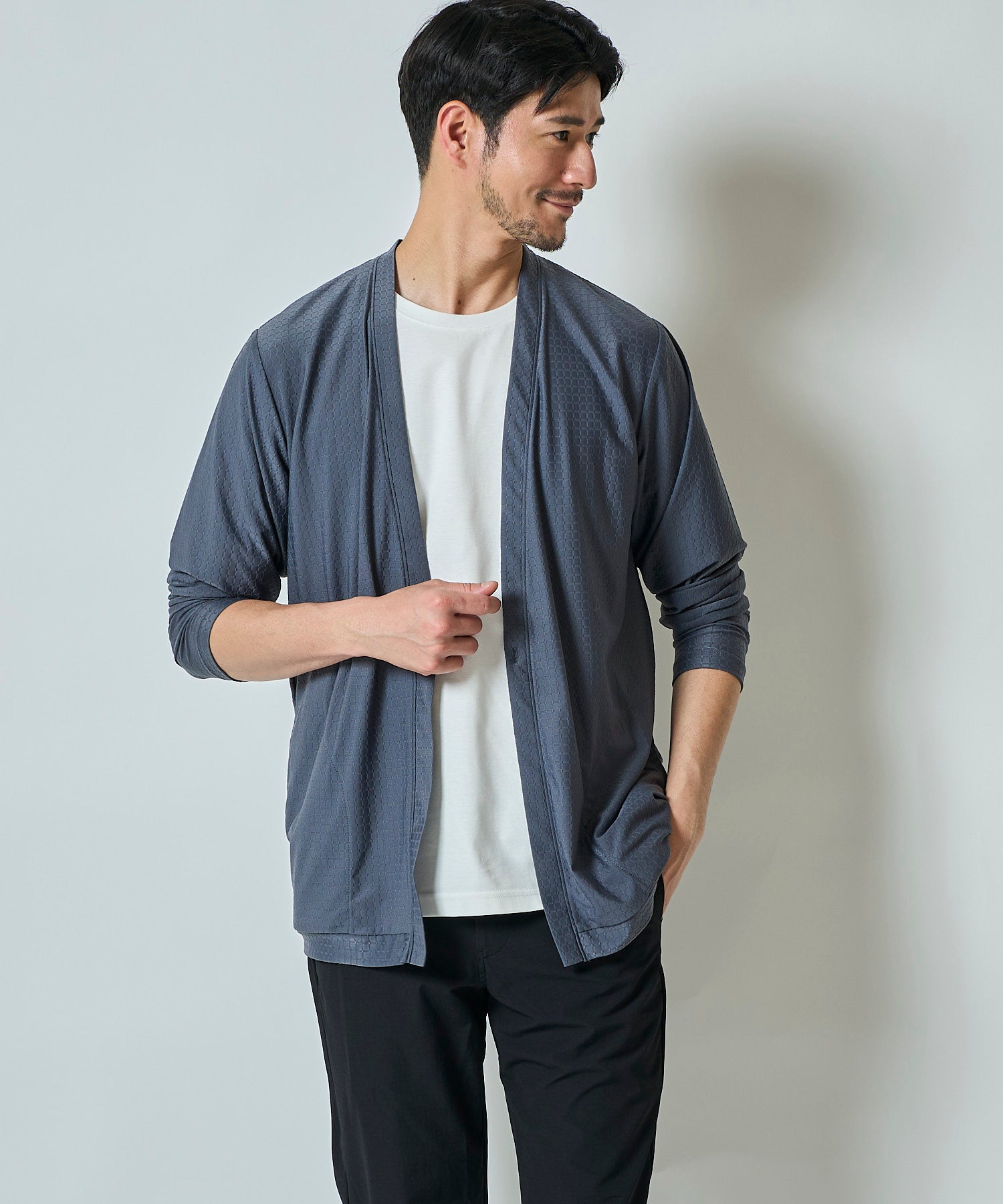 ストレッチナイロンカーディガン