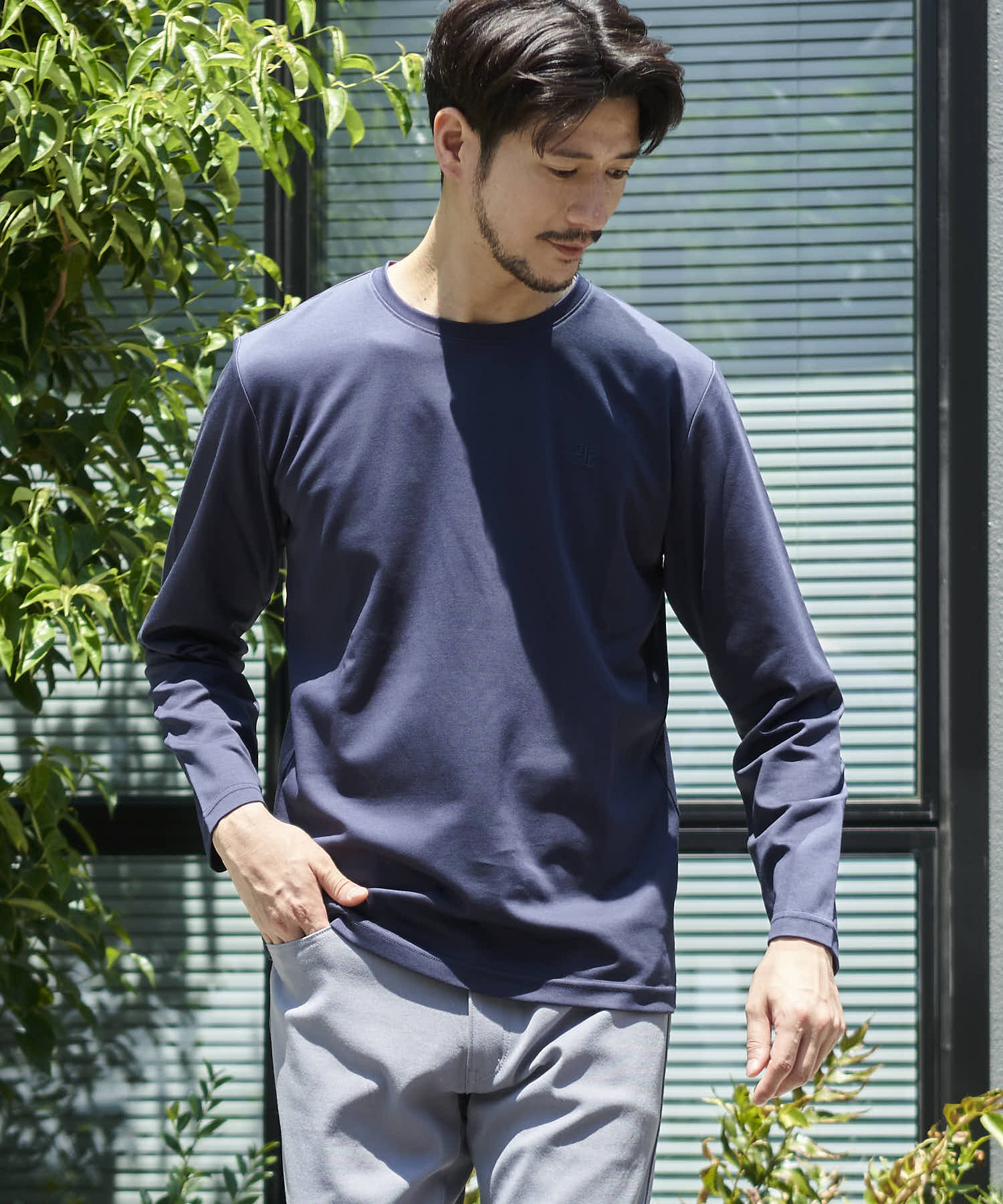 モクロディクルーネックロンT