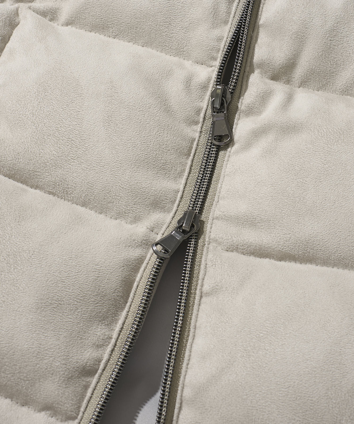 スエードダウンブルゾン