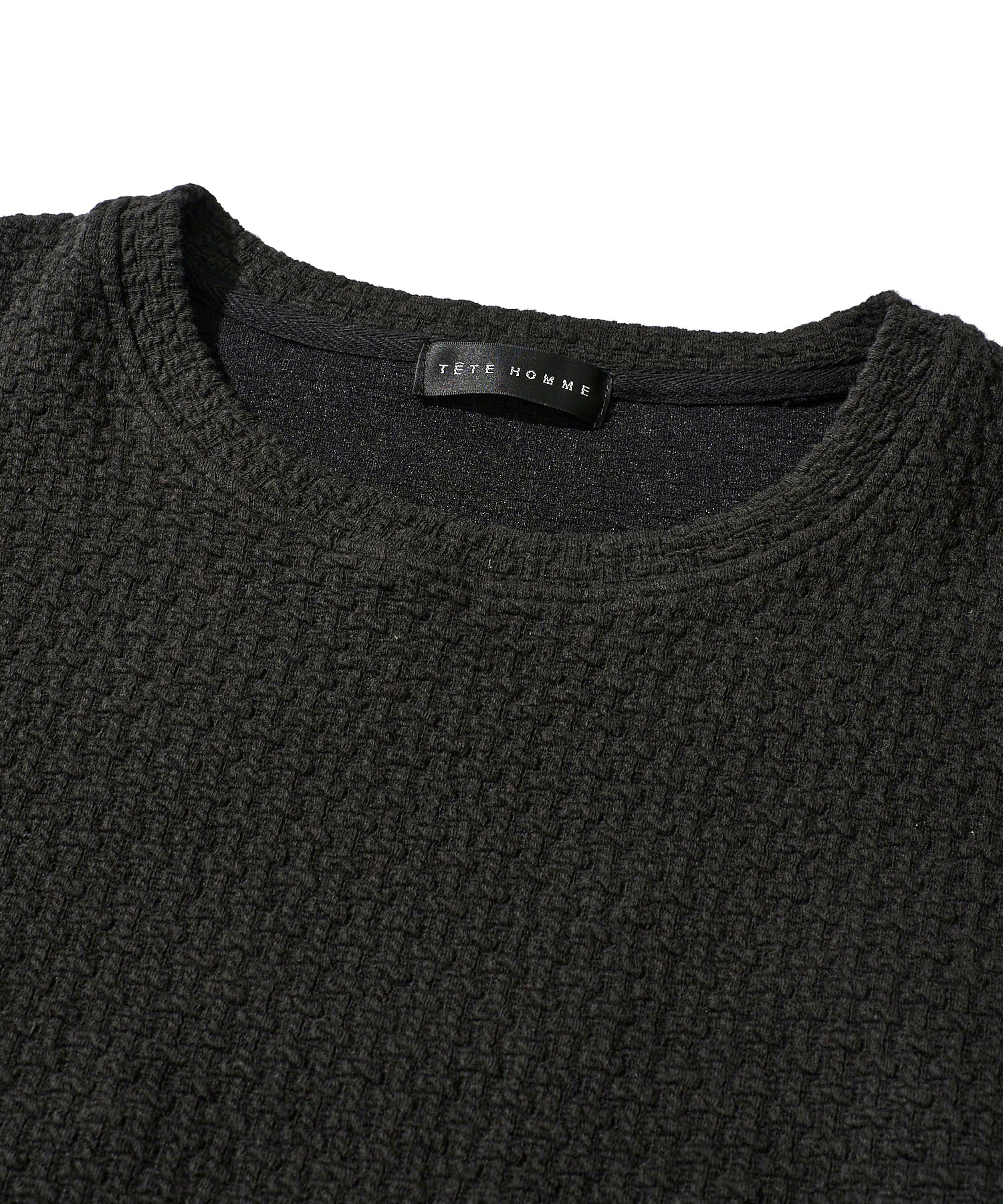 地柄系クルーネックロンTシャツ