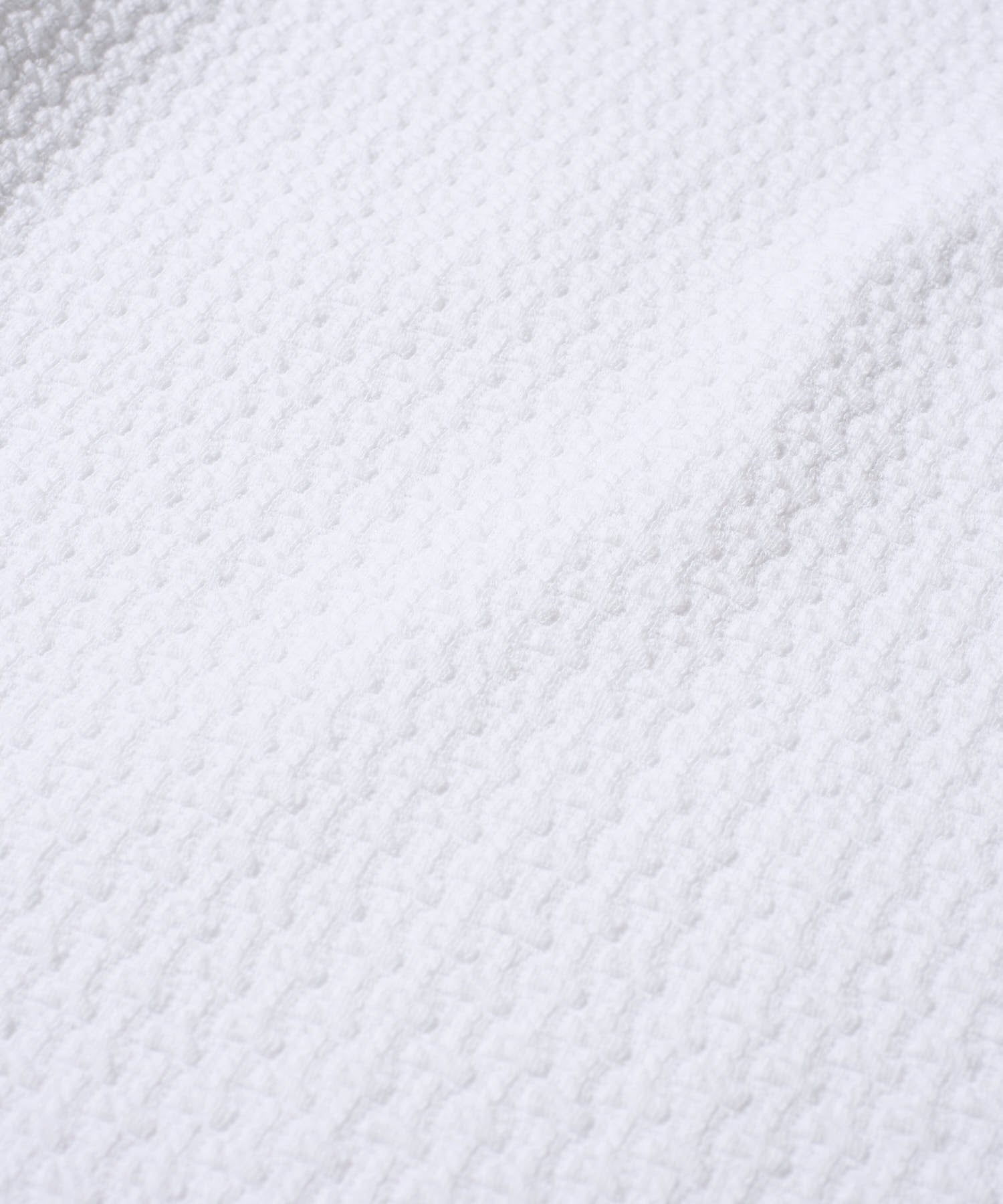 地柄系クルーネックロンTシャツ