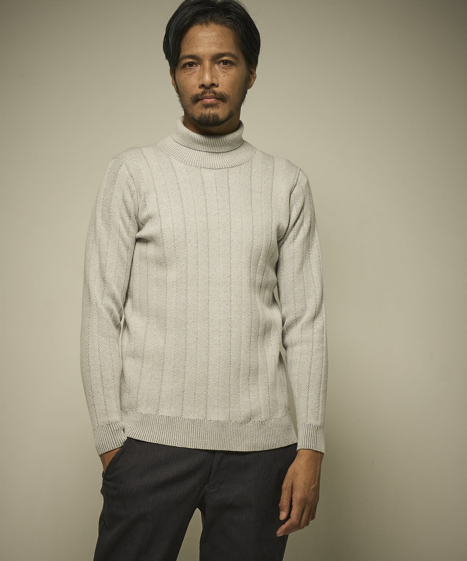 グレー model:177㎝ 着用サイズ:L