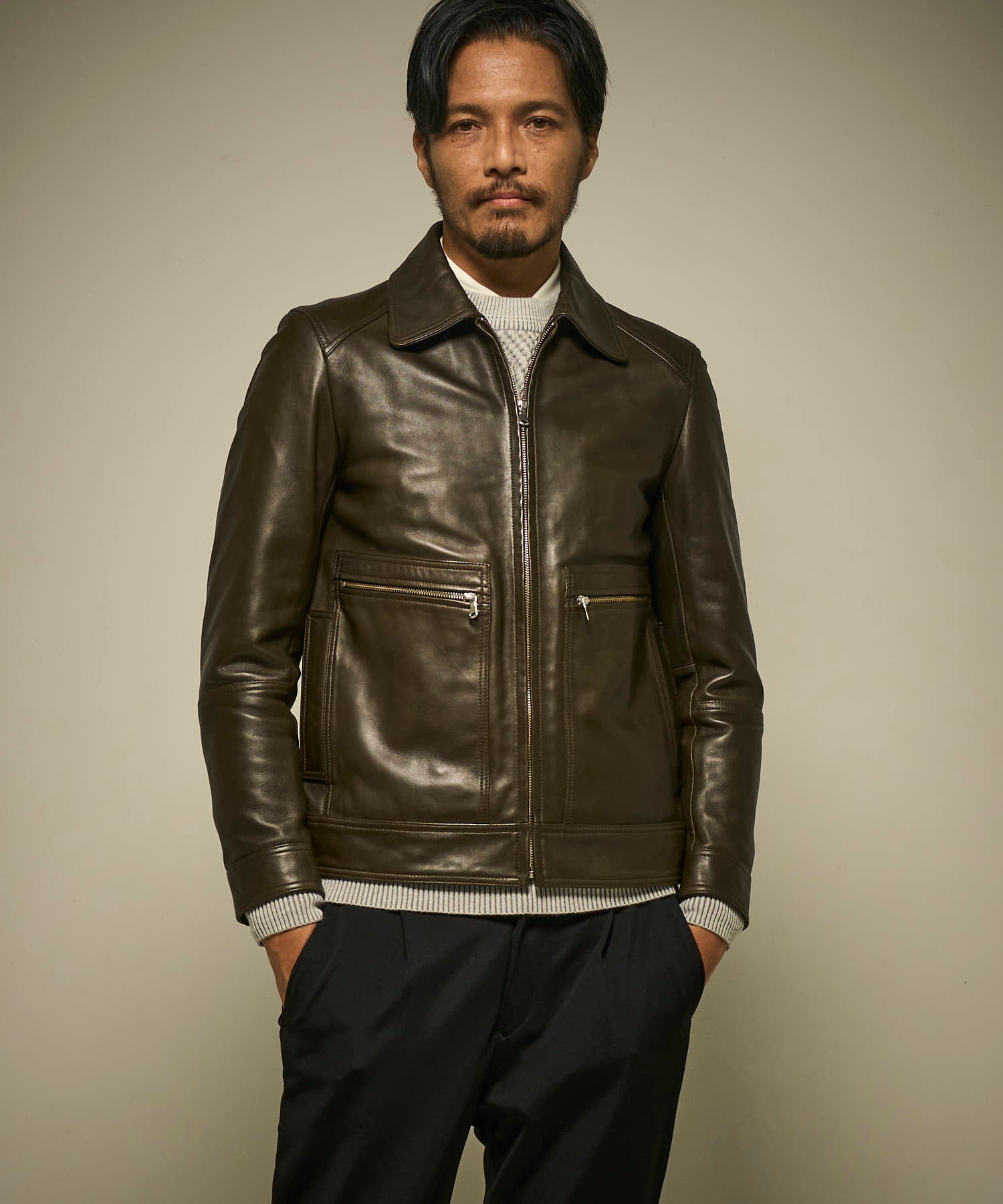 カーキ model:186㎝ 着用サイズ:L