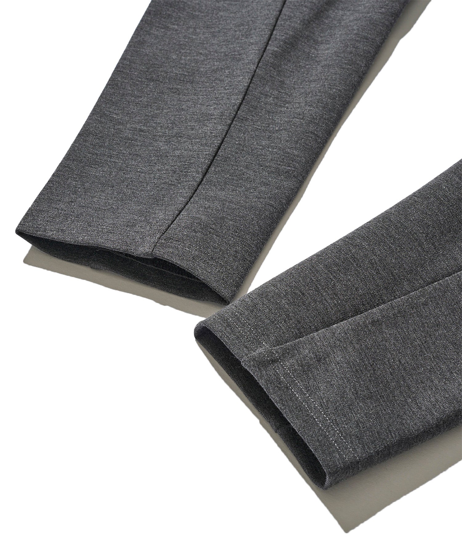 ストレッチポンチツイストテーパードパンツ