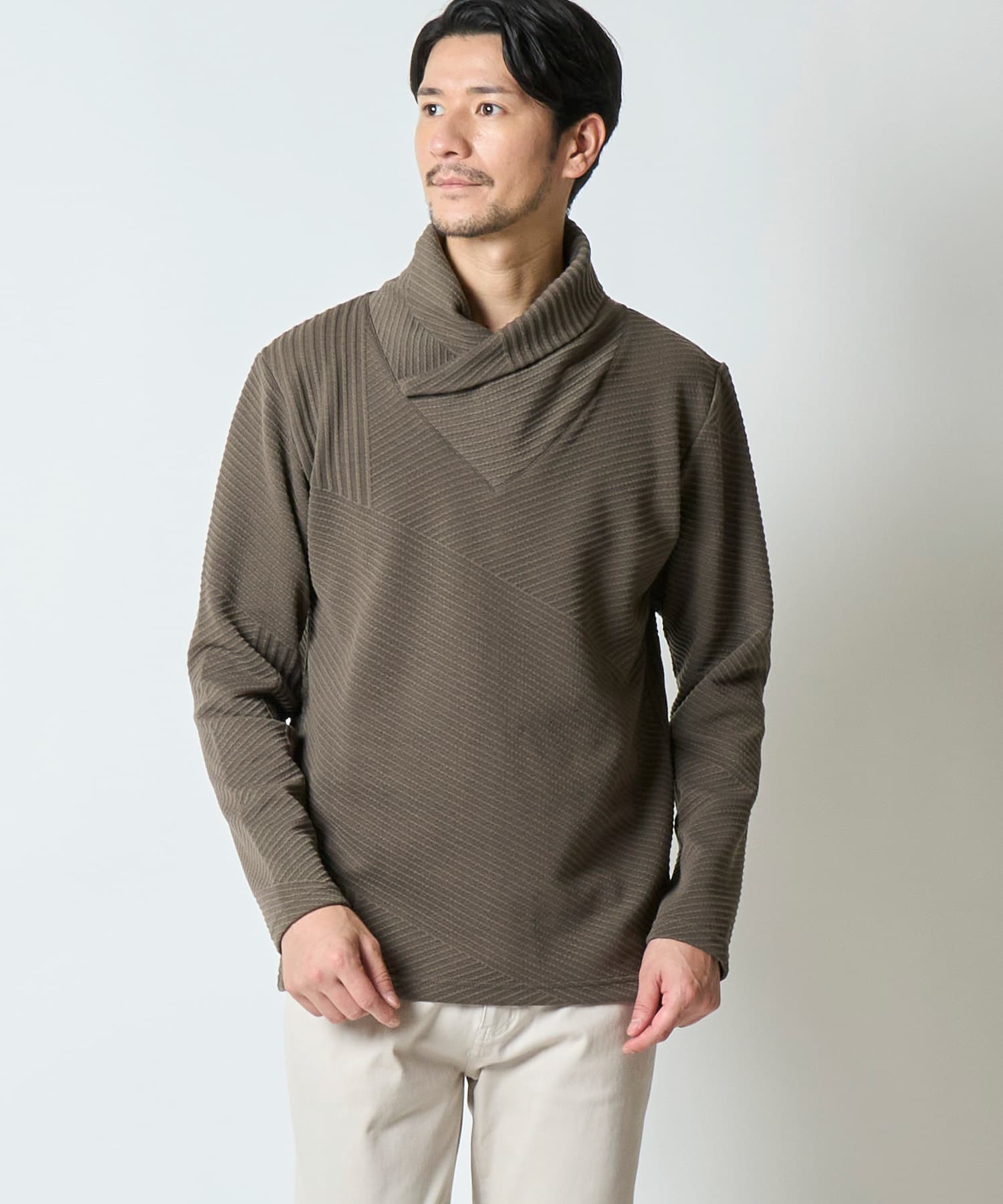 チャコールグレー model:177 着用サイズ:L