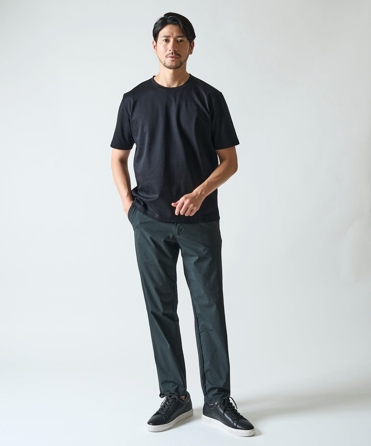 チャコールグレー model:177cm 67kg 着用サイズ:LARGE