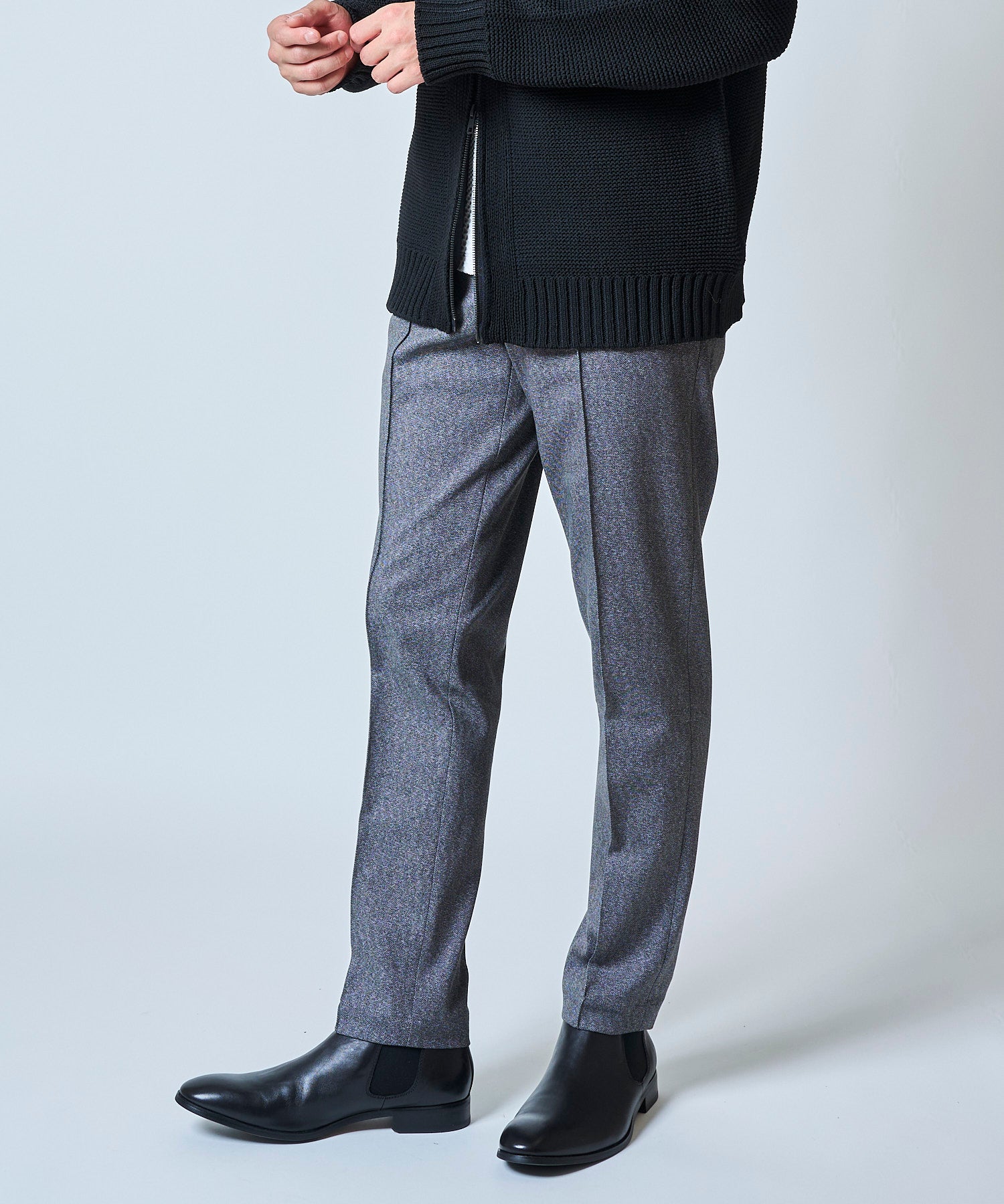 チャコールグレー model:177 着用サイズ:M