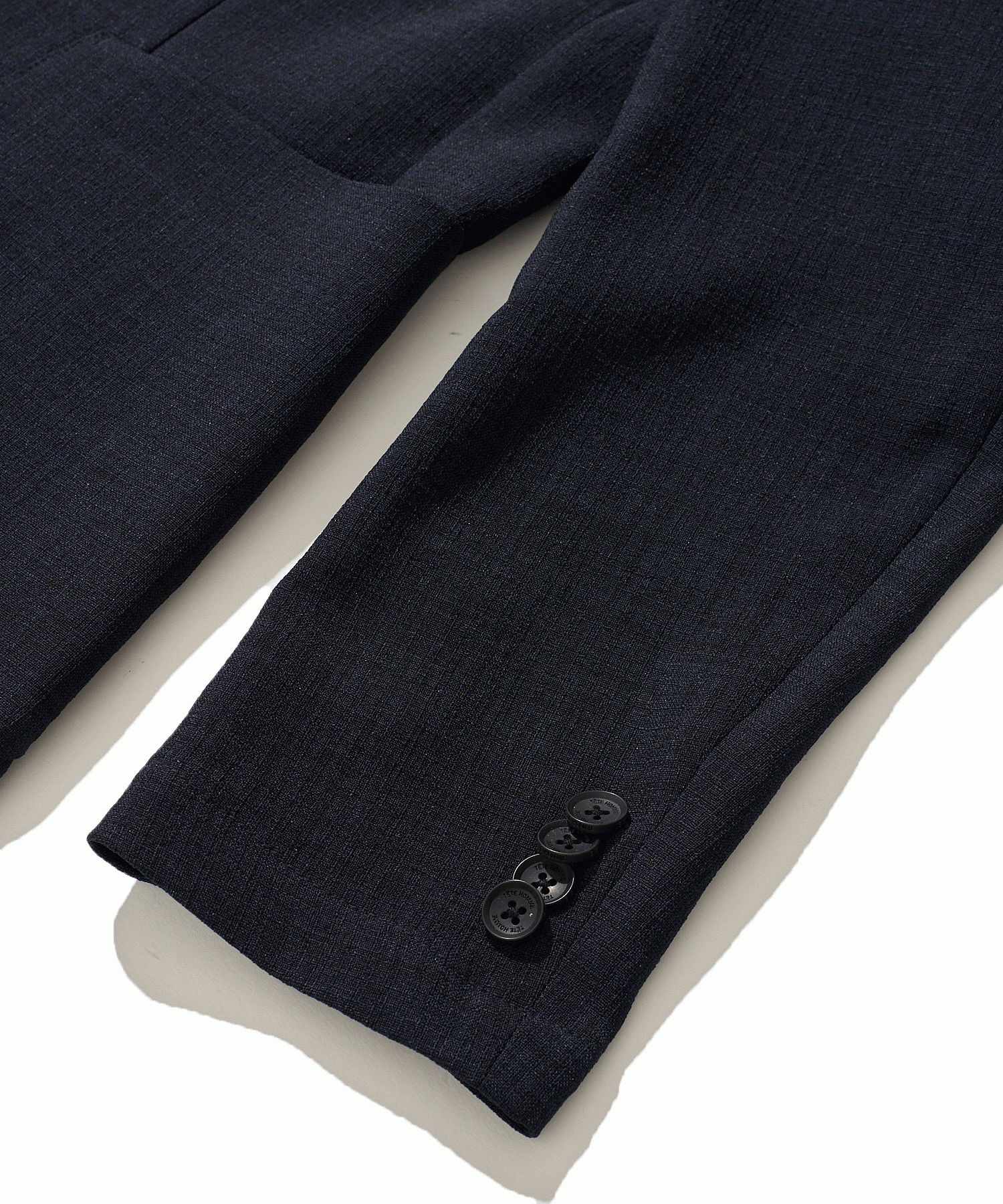 軽量 防シワ 通気性の良いリネンライクなブッチャージャケット