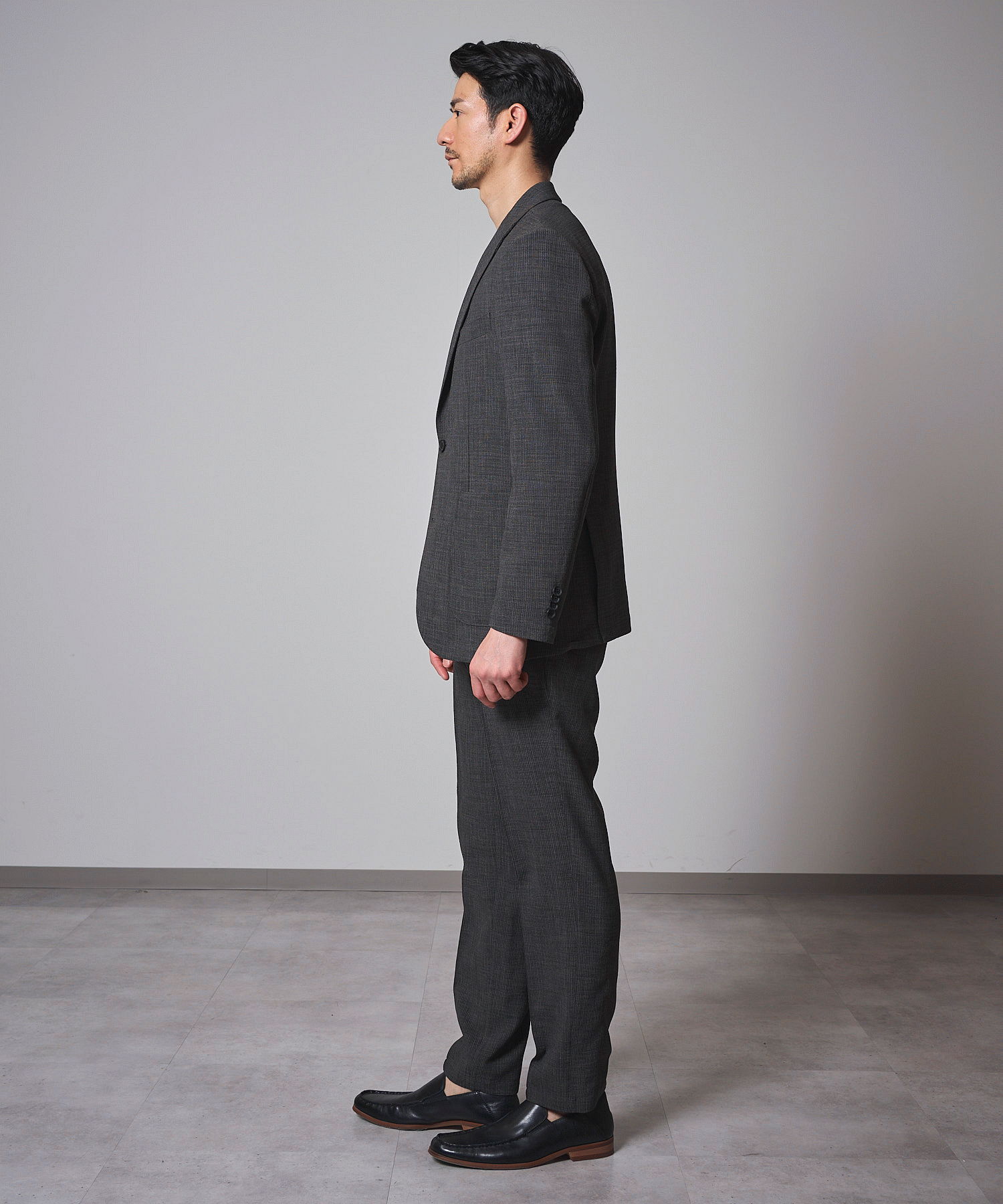 チャコールグレー model:177㎝ 着用サイズ:L