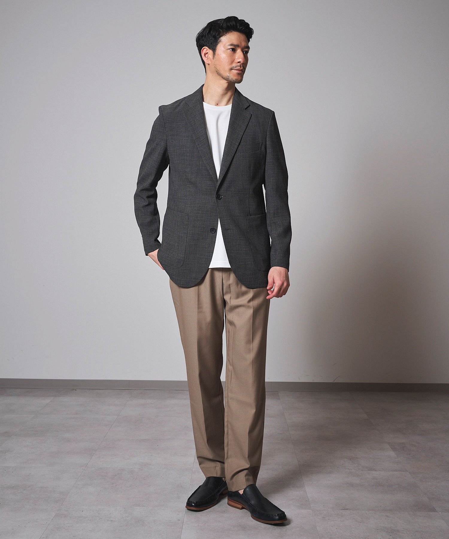 チャコールグレー model:177㎝ 着用サイズ:L