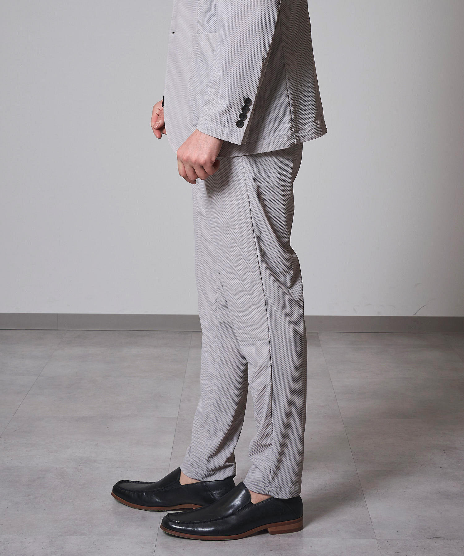 自宅で洗える 軽量ニットパンツ