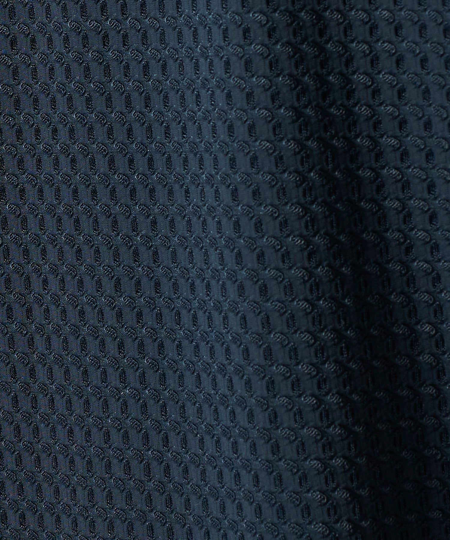 トロッとした風合いのハイパーストレッチ半袖シャツ