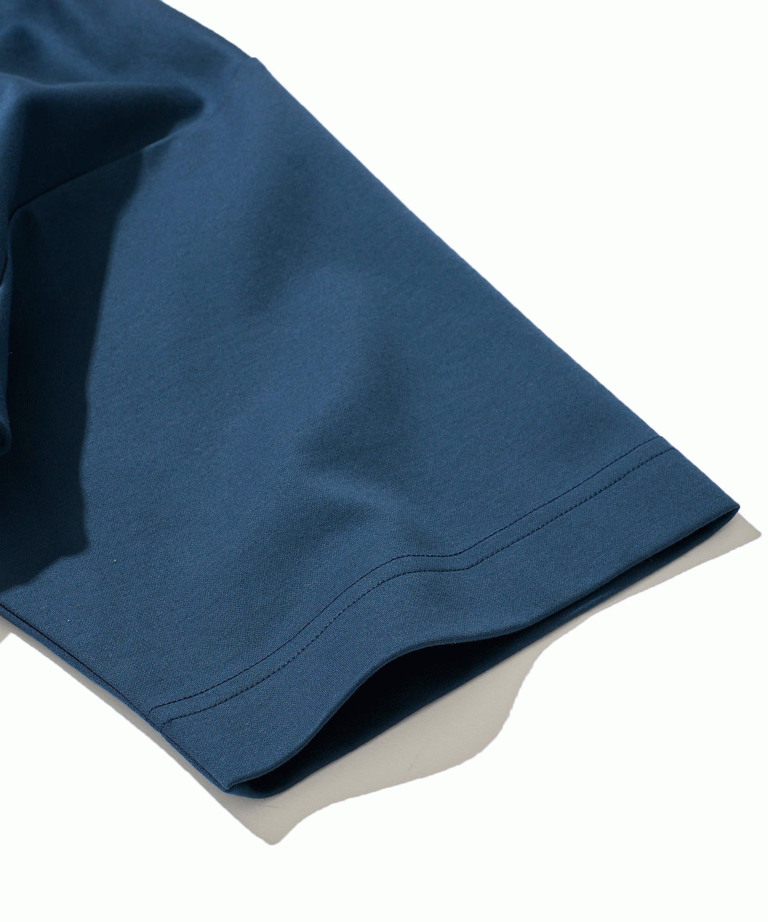 上品な艶と着心地の良い モクロディビッグTシャツ