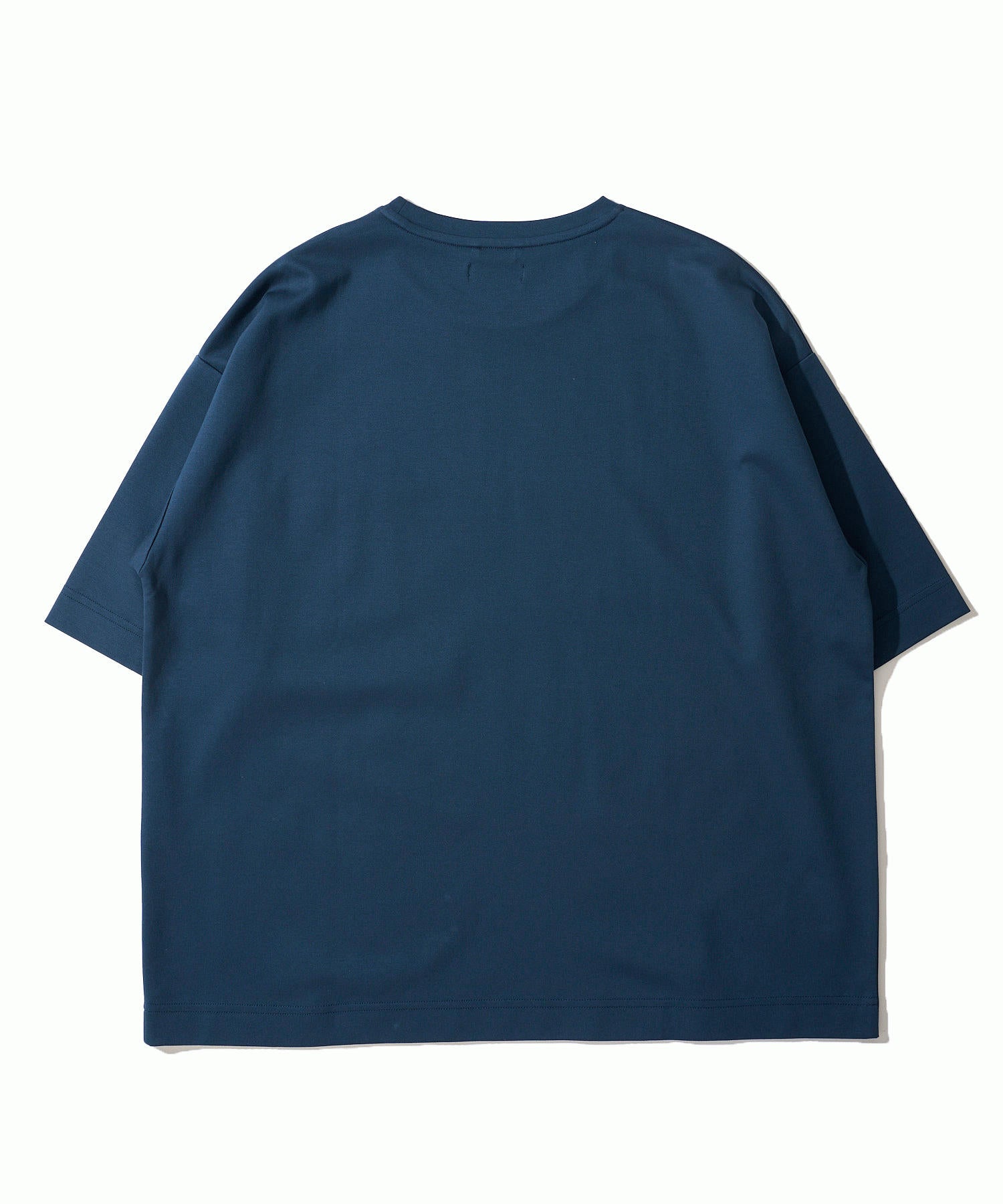 上品な艶と着心地の良い モクロディビッグTシャツ