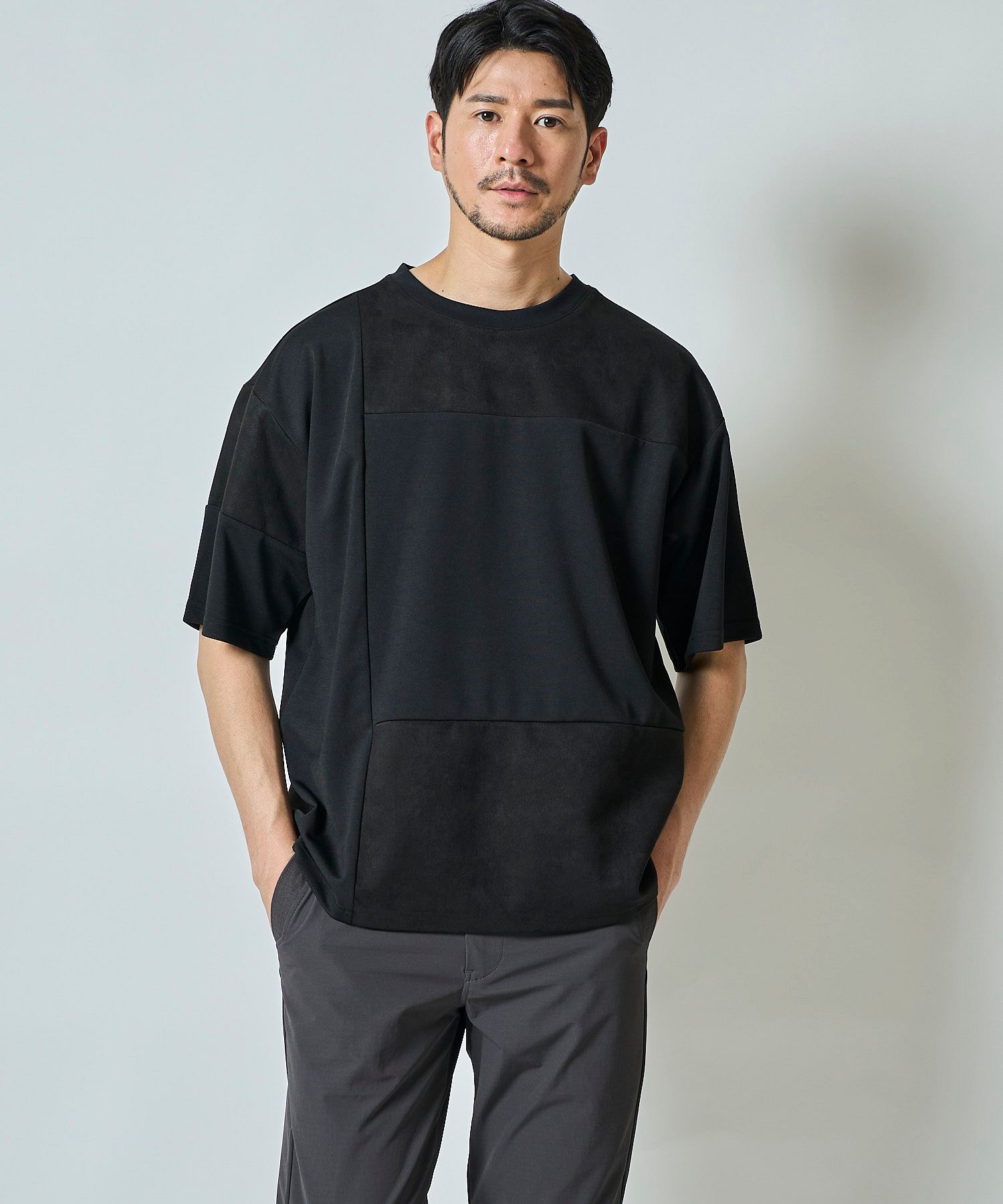 ブラック