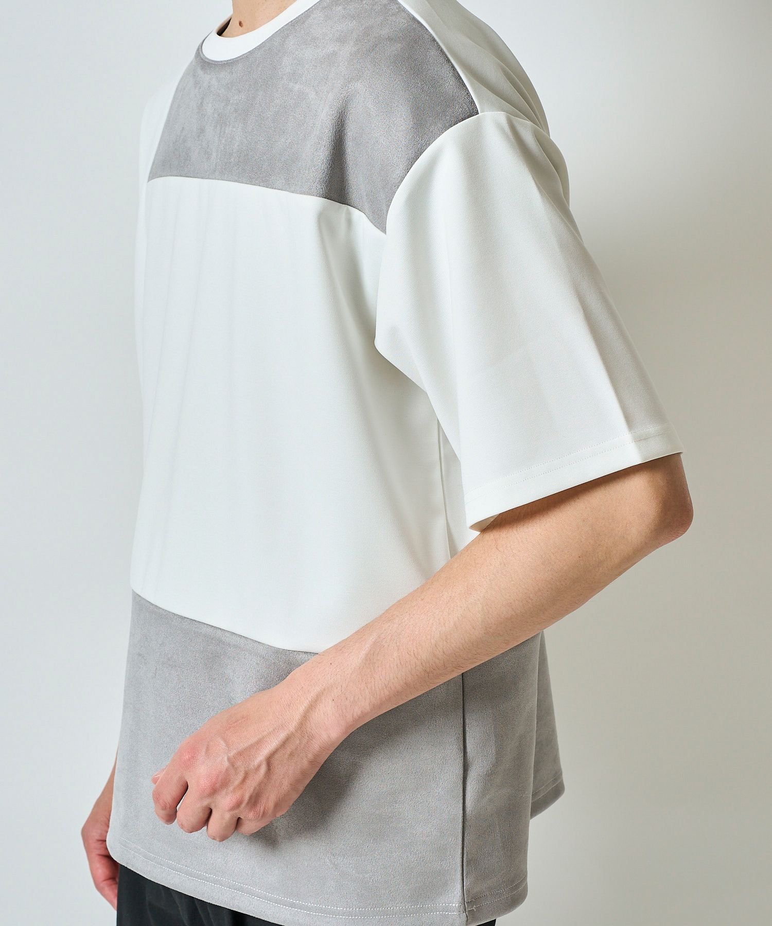 ポンチスエード切替えTシャツ