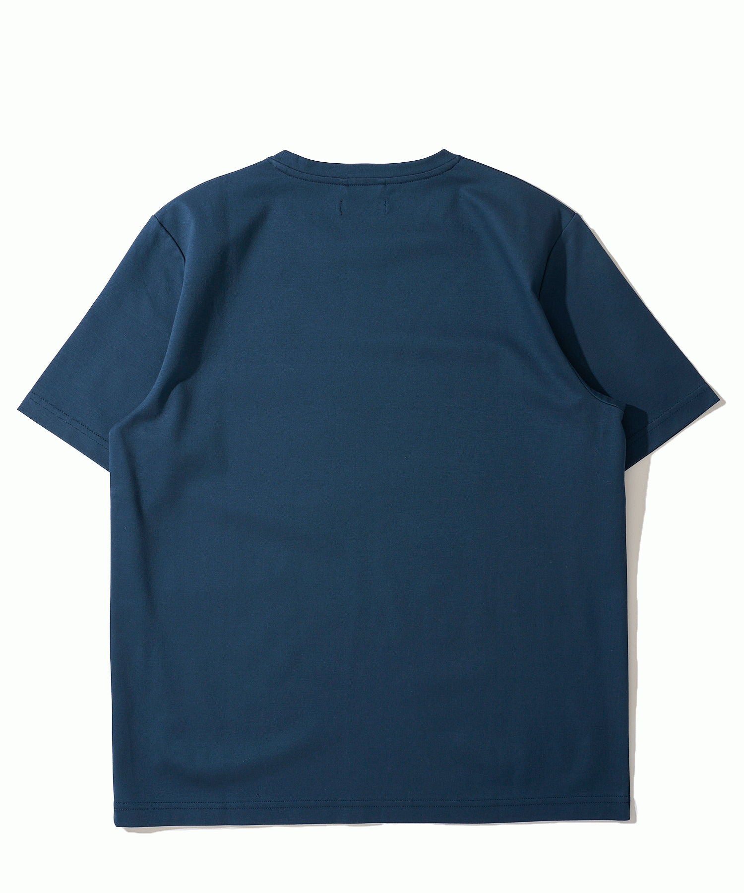 上品な艶と着心地の良さ モクロディクルーネックTシャツ