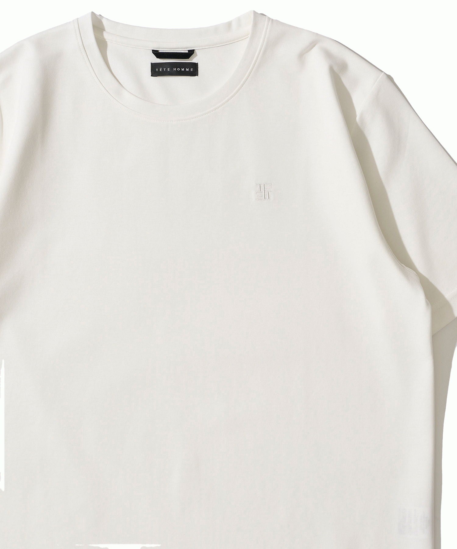 上品な艶と着心地の良さ モクロディクルーネックTシャツ