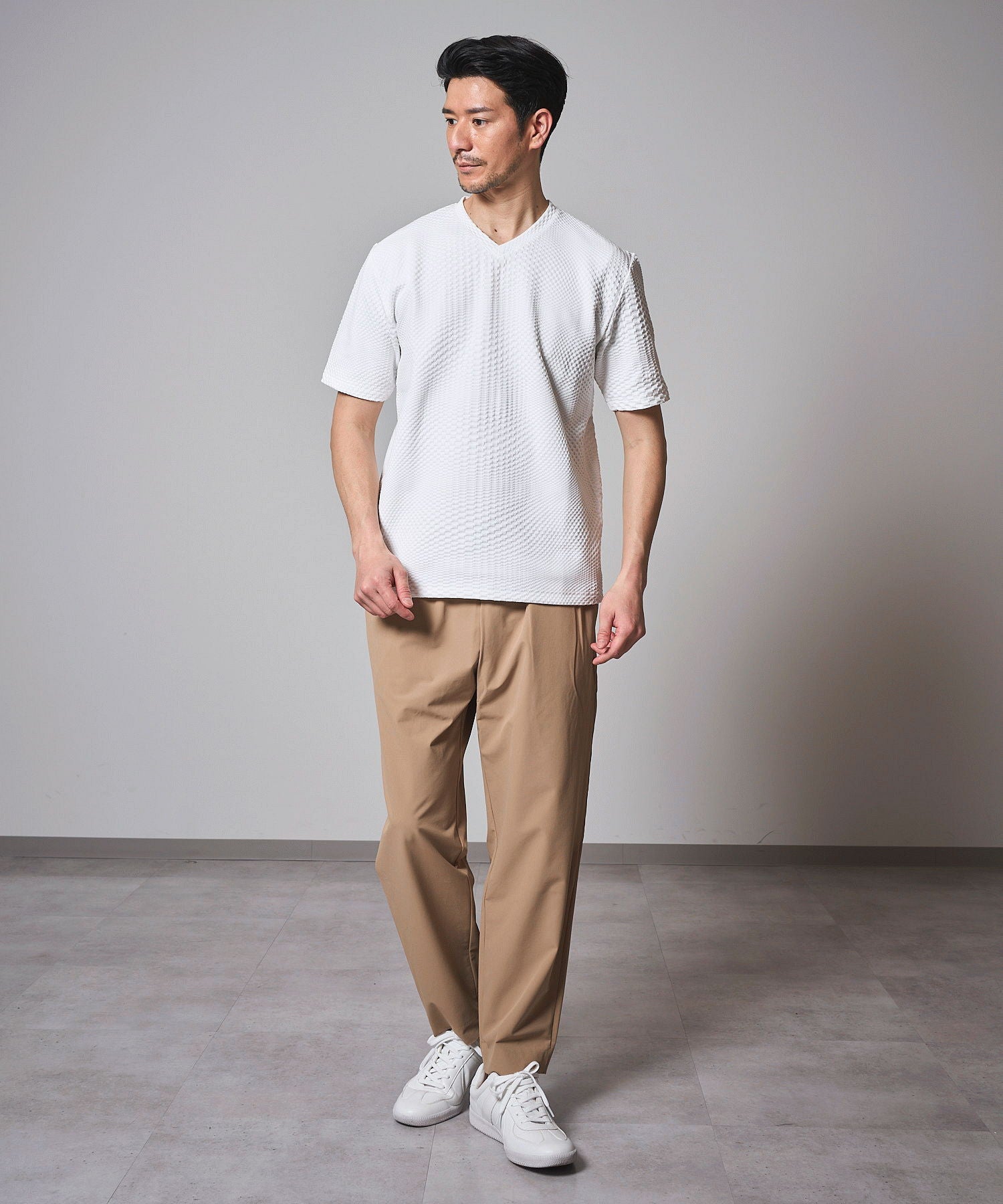 ブリスタージャガードVネックTシャツ
