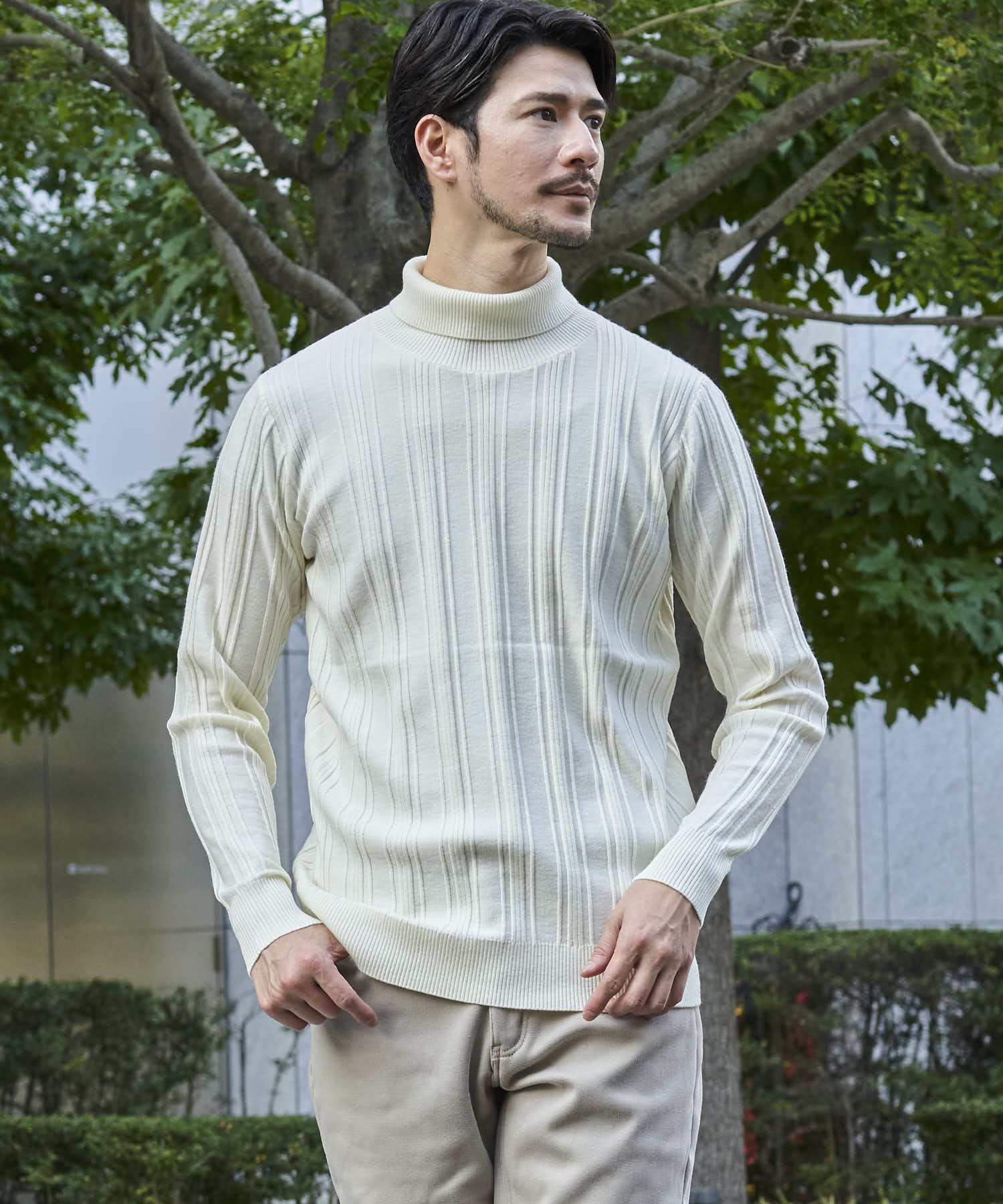 オフホワイト model:177 着用サイズ:L