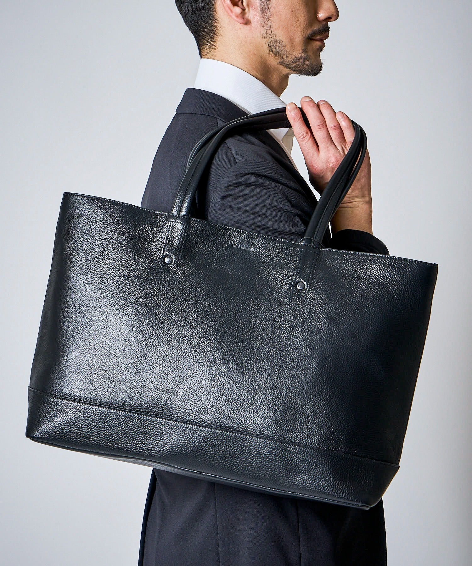 【TETE HOMME × SOLATINA】カウレザートートバッグ