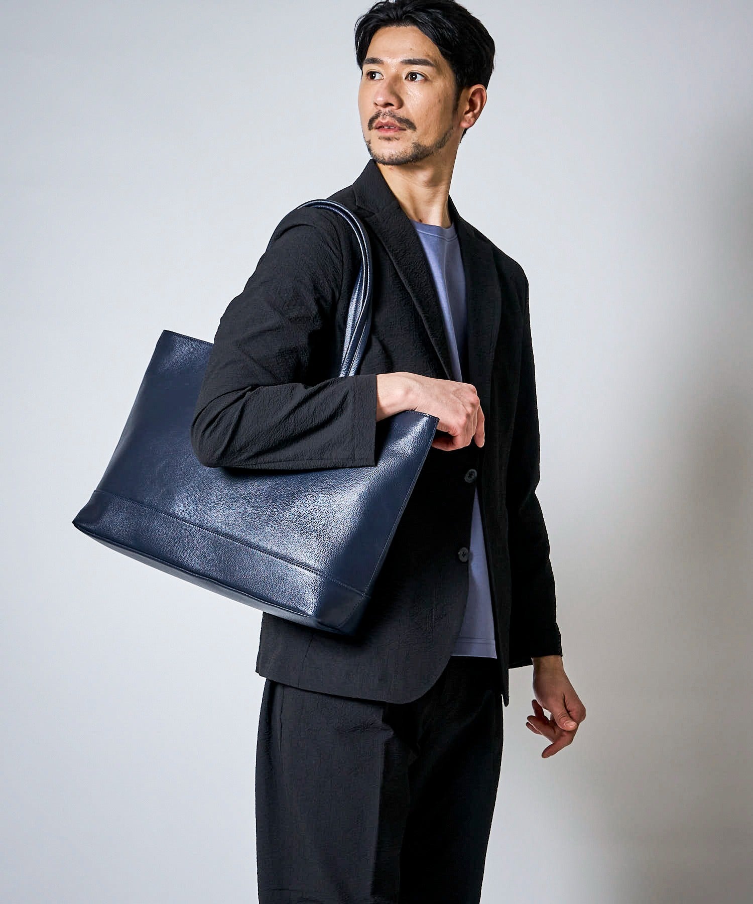 【TETE HOMME × SOLATINA】カウレザートートバッグ