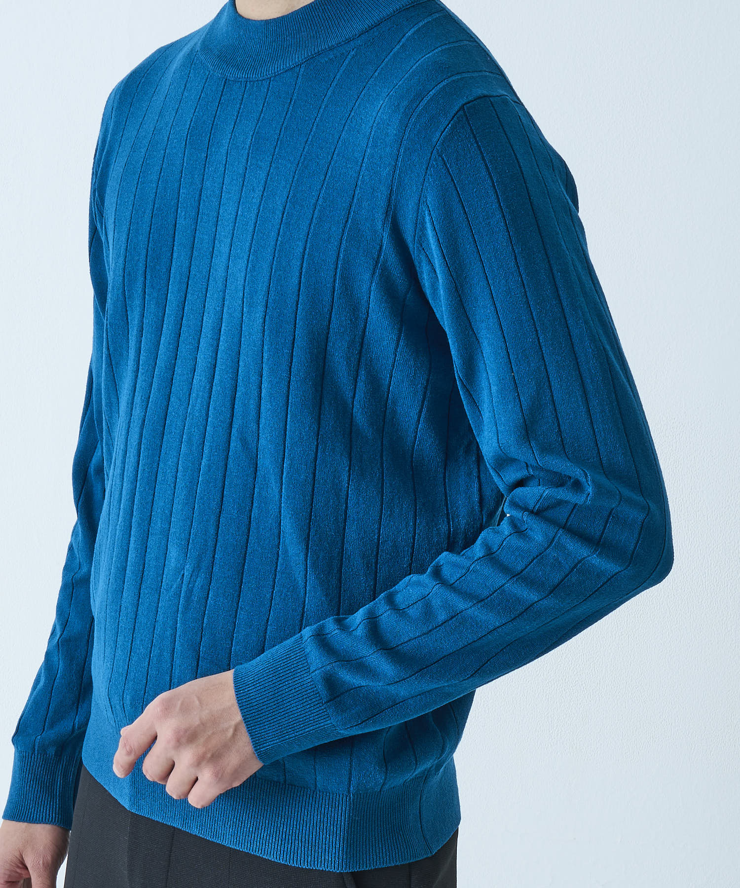 ブルー model:177㎝ 着用サイズ:L