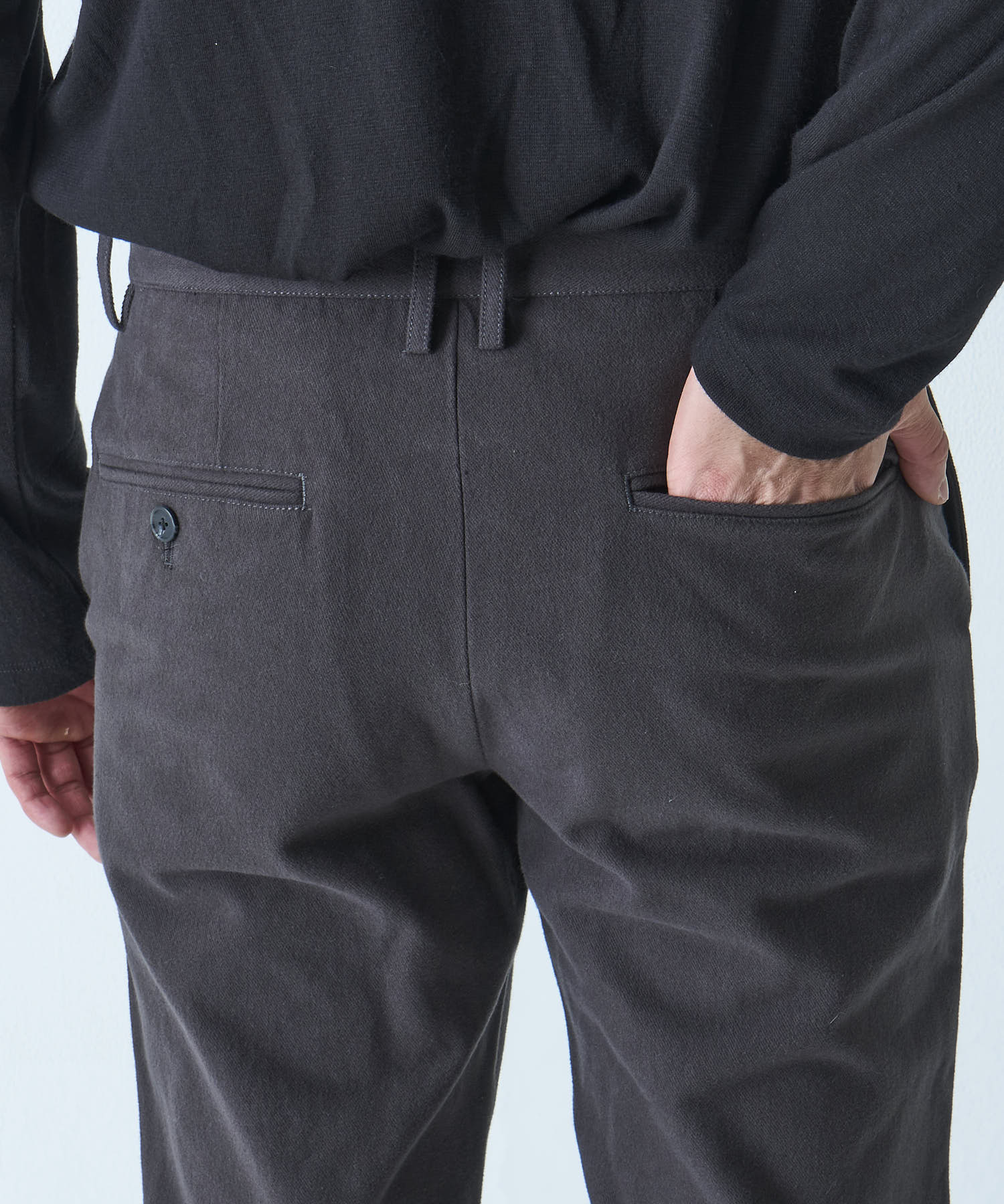 モールスキンスラックス