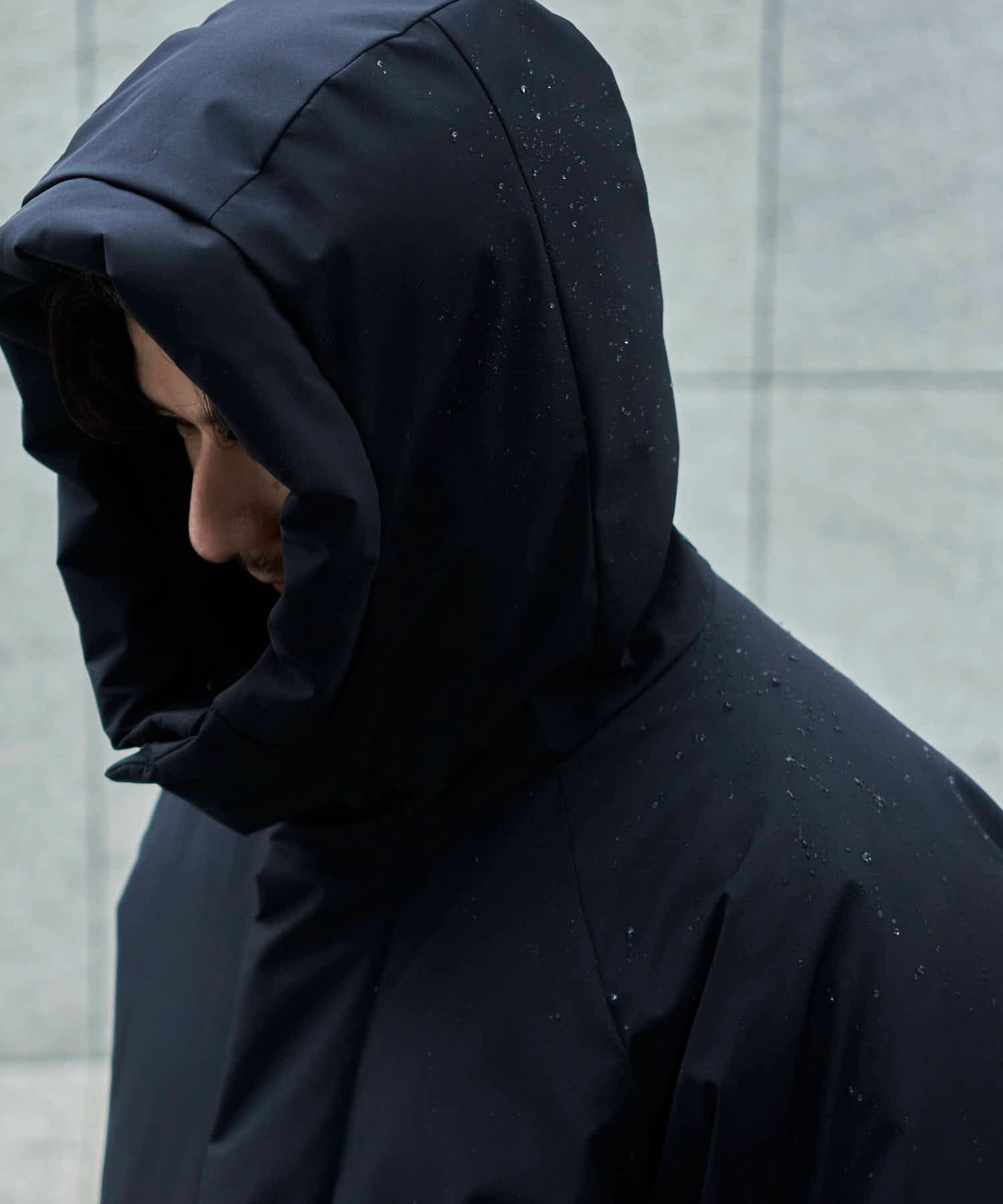 防風性・透湿性・耐水性を兼ね備えたGORE-TEX INFINIUMを採用
