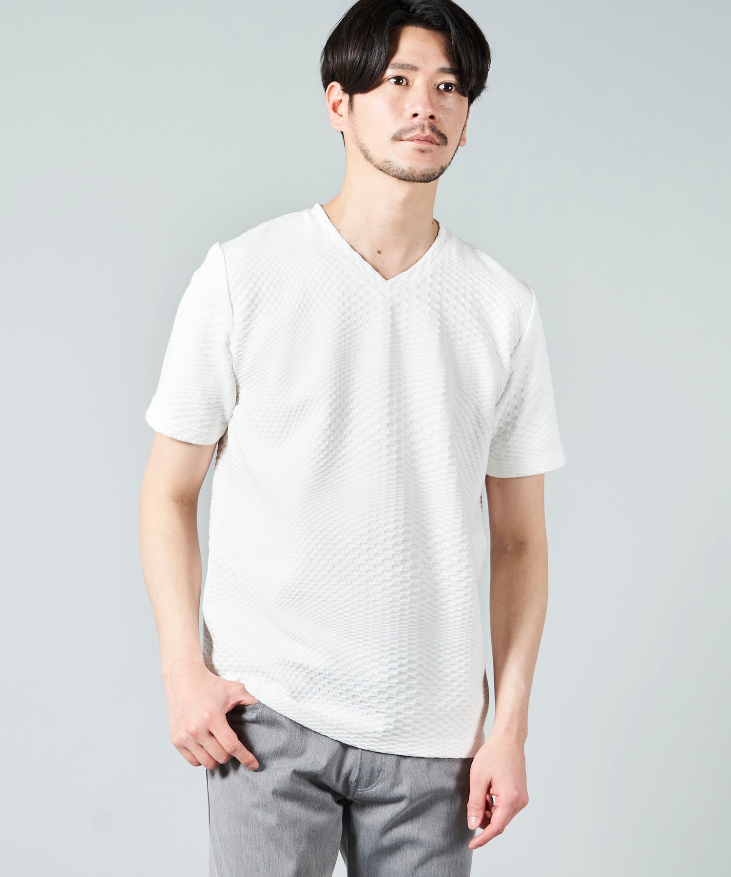 ブリスタージャガードVネックTシャツ