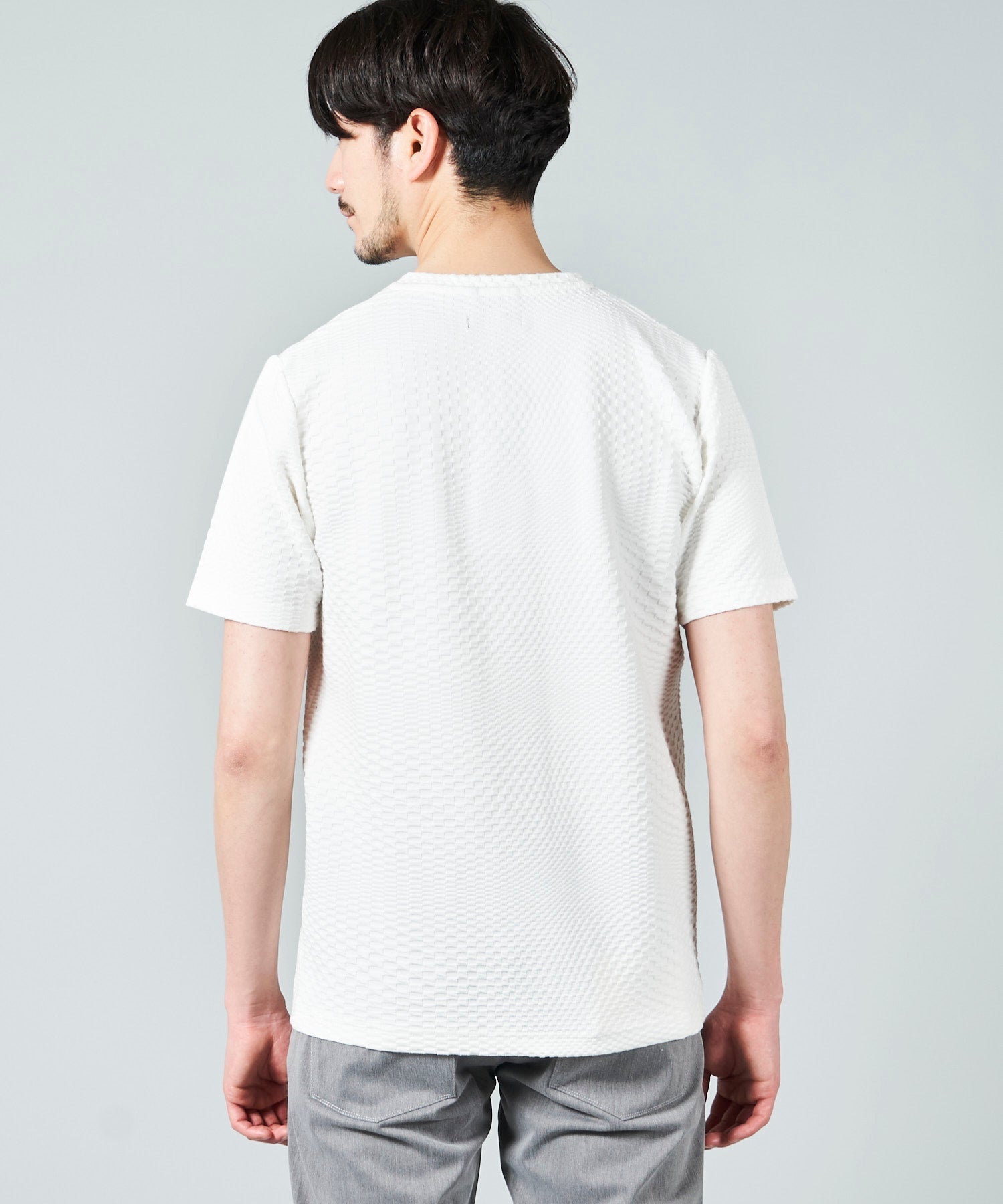 ブリスタージャガードVネックTシャツ