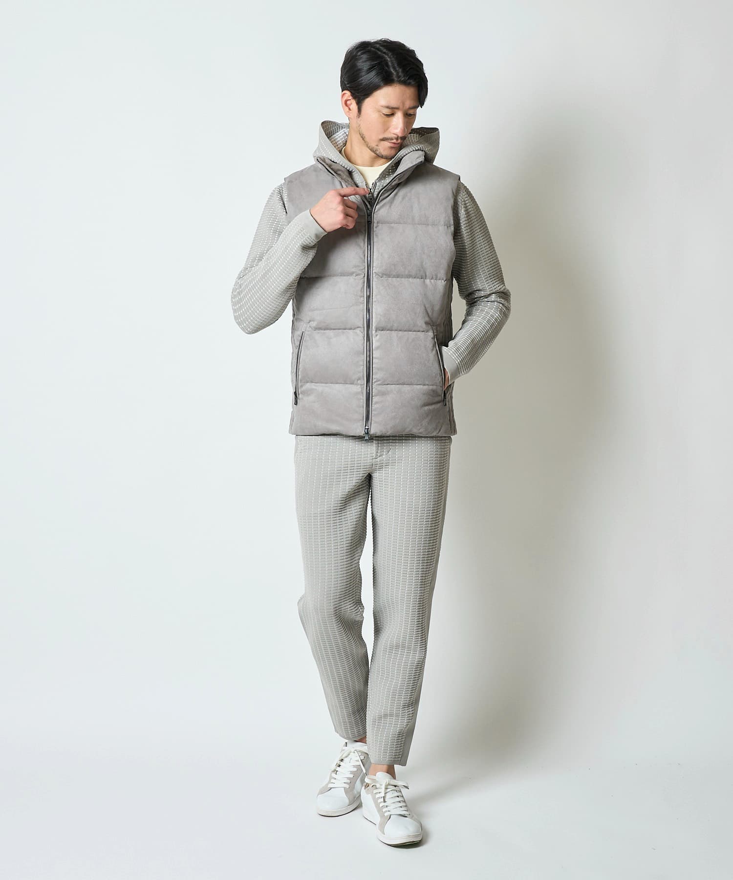 グレー(全身) model : 177cm 着用サイズ : M