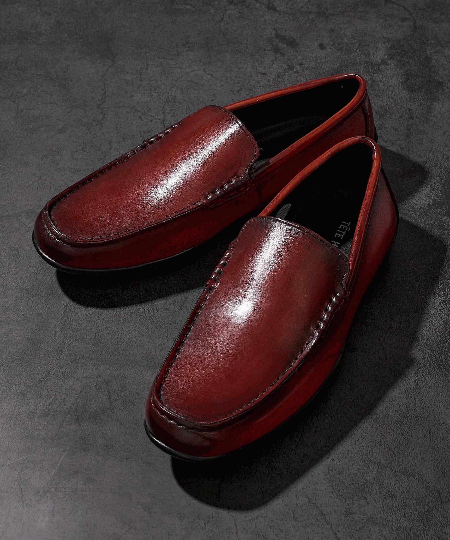 ドライビングシューズ