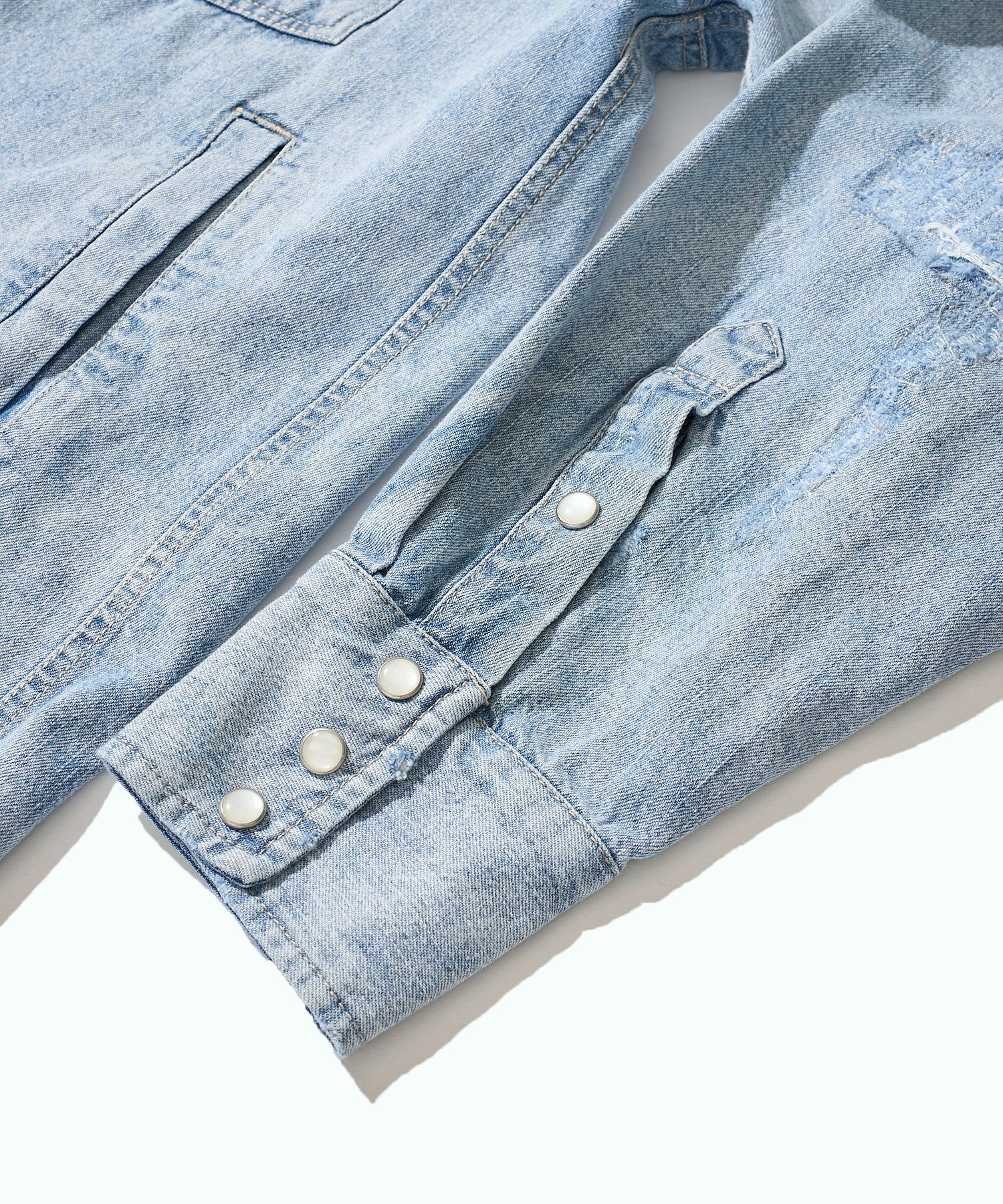 ダメージリペアデニムシャツ