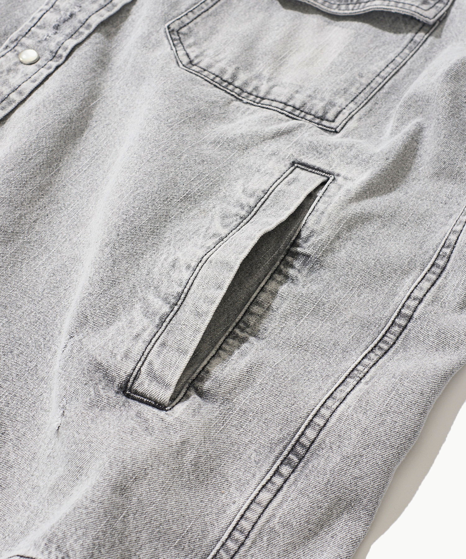 ダメージリペアデニムシャツ