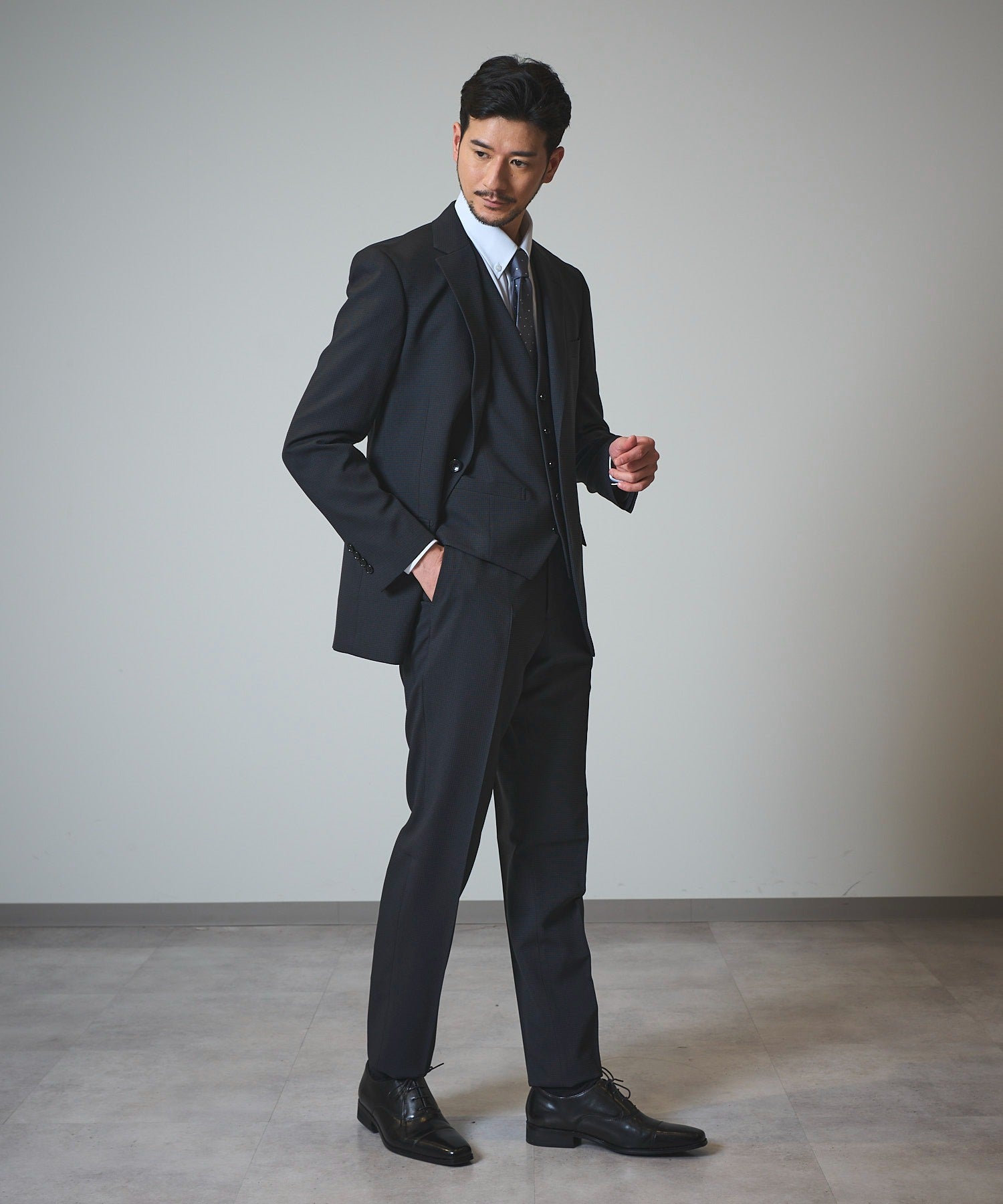 4WAY ストレッチスーツ(3P)