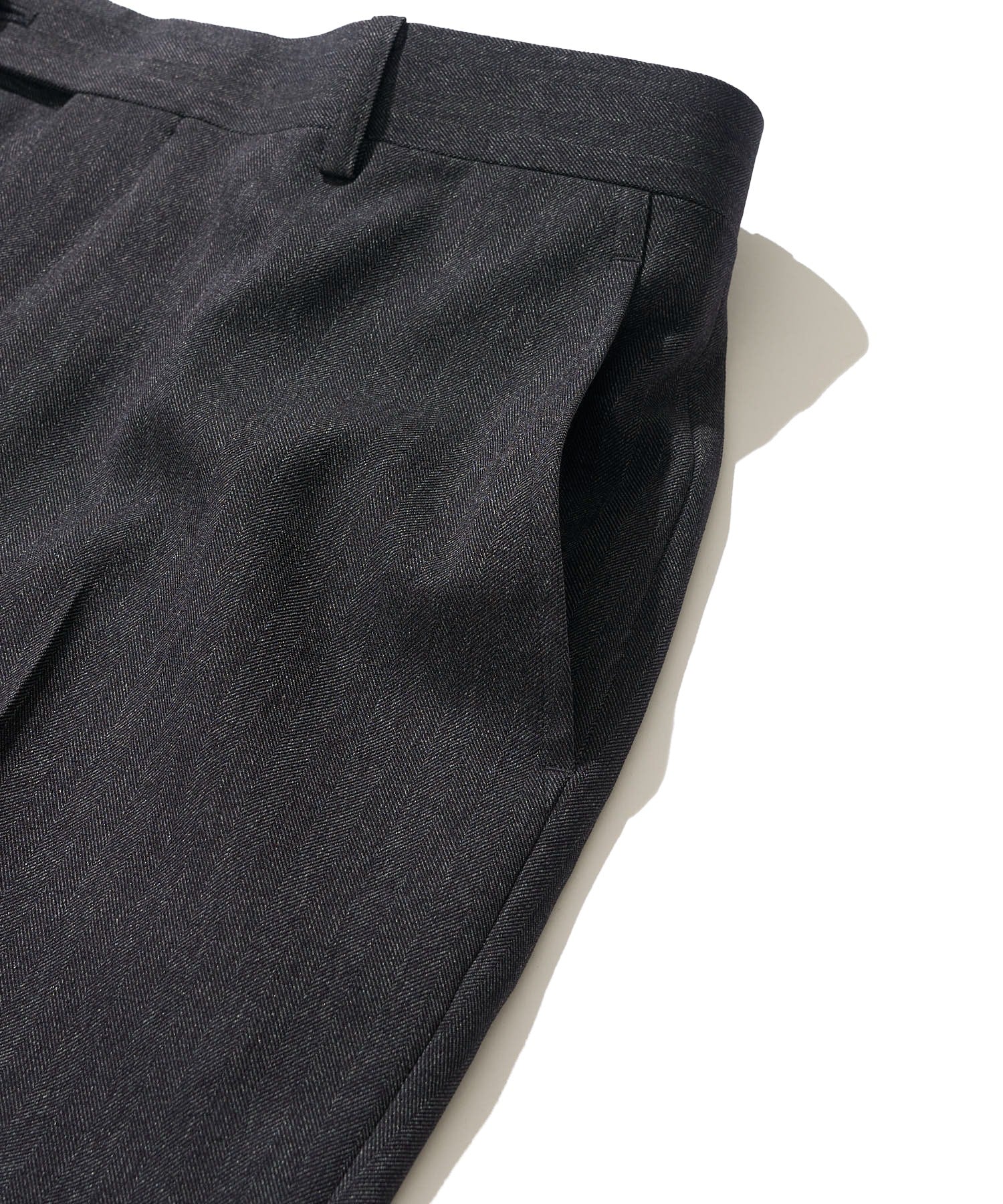 moistiva ストレッチスーツ