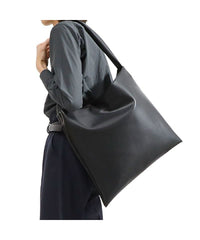 【SONNE】ビッグショルダーバッグ