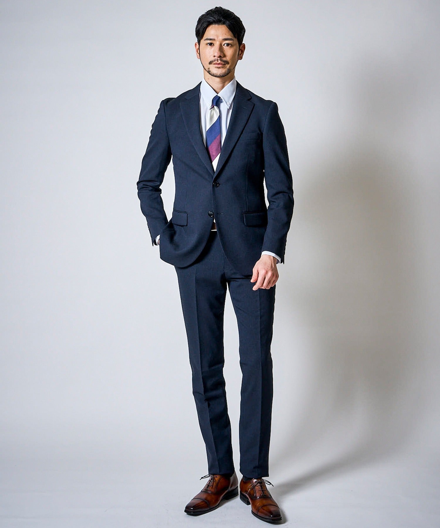 ネイビー系1（無地系）　model：177cm 　着用サイズ：M