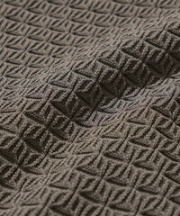 バタフライ柄半袖ニット